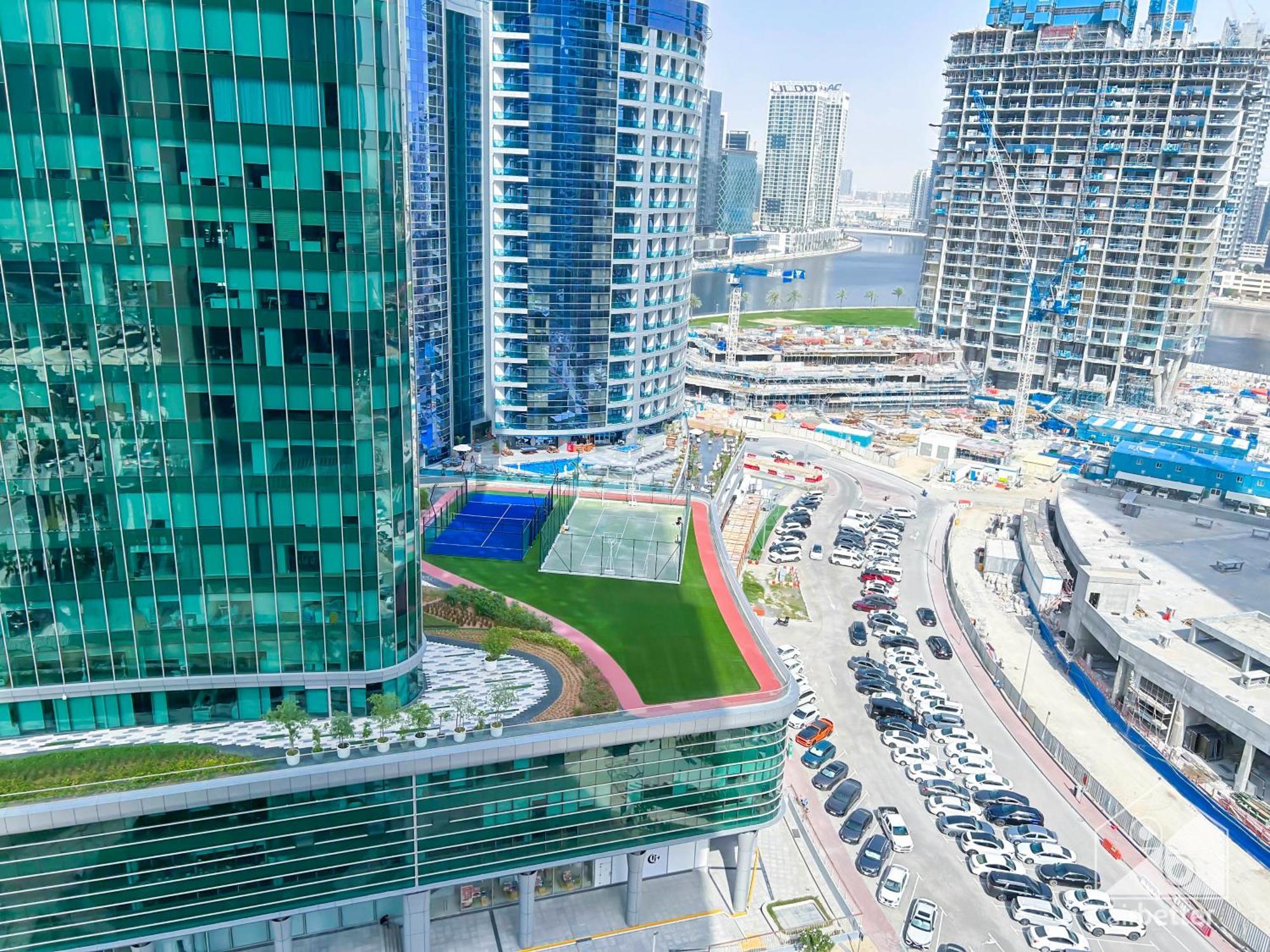 Stylish 1bedroom With Balcony & View