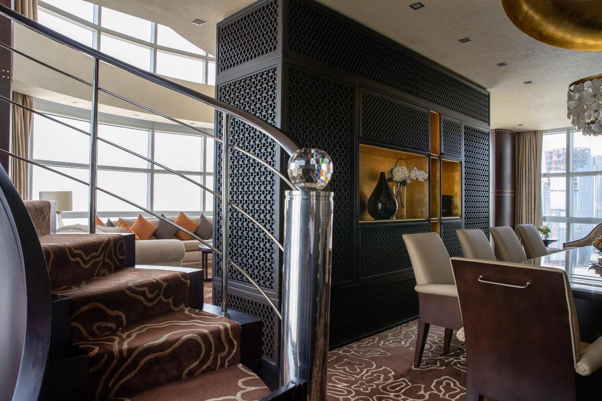 Jumeirah Emirates Towers Dubai