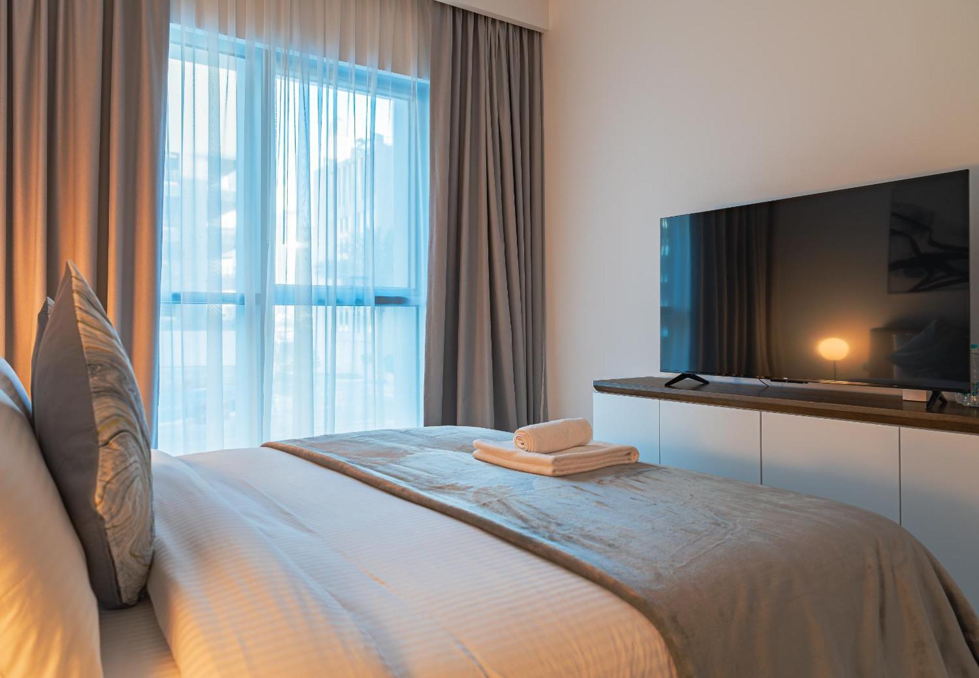 Apartment Your Luxury Beachfront Living Dubai