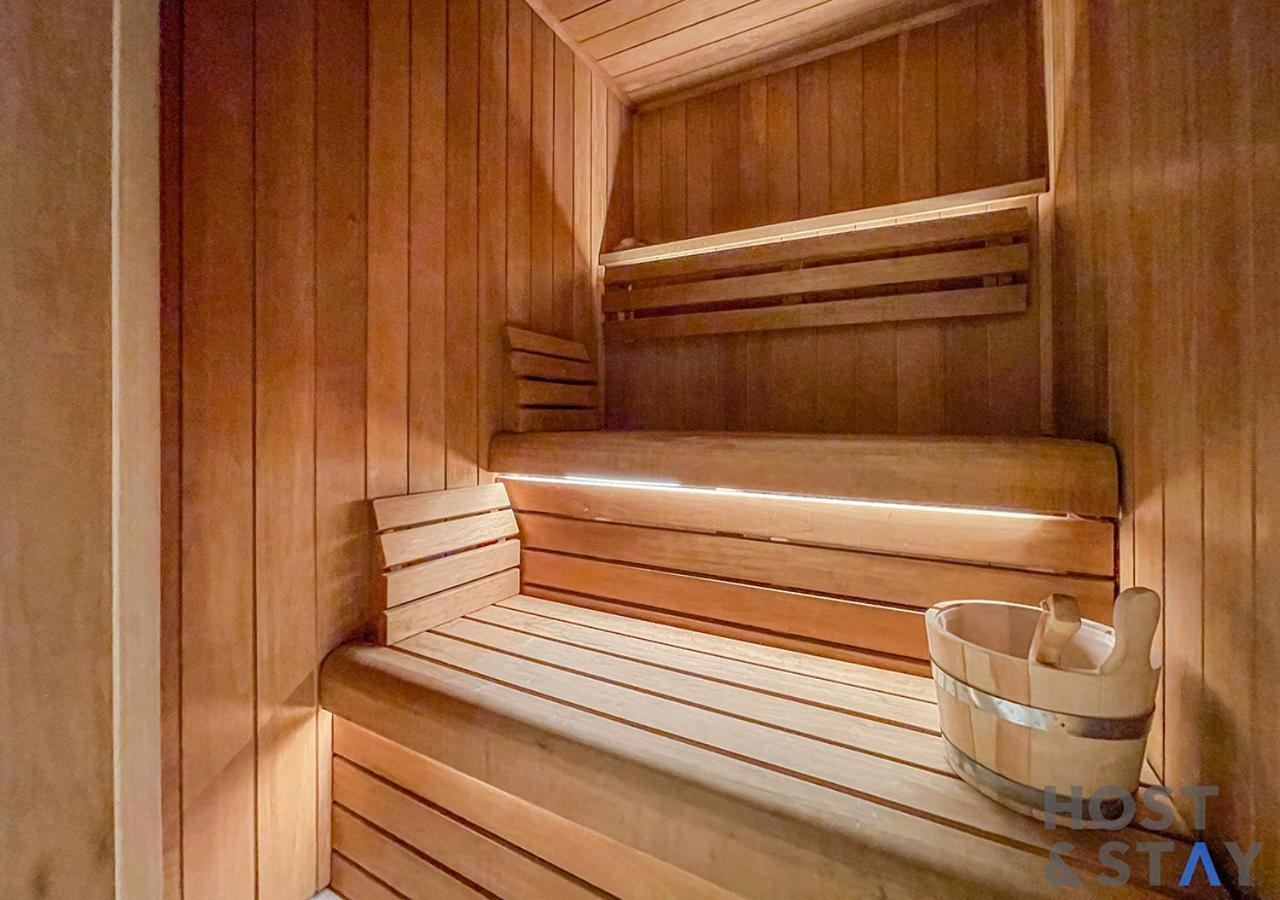 Luxurious 2 Bedroom In Address Opera Downtown Apartment