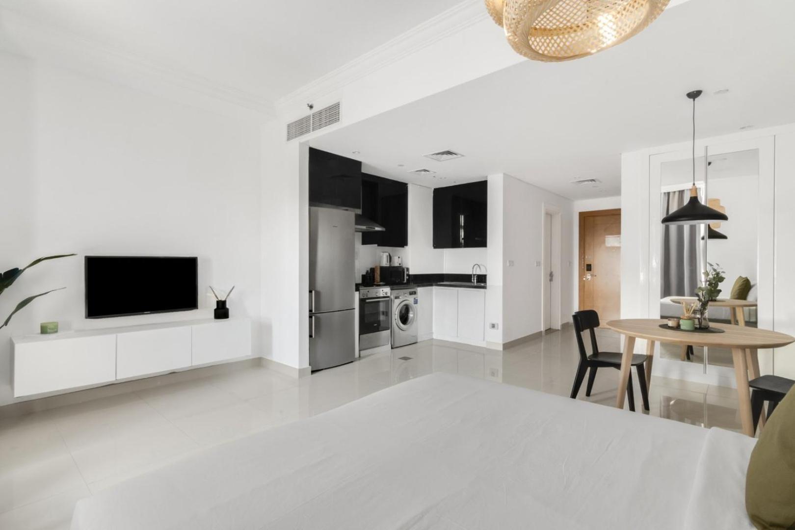 Guestready - Modern Grey With Pool And Gym * Dubai