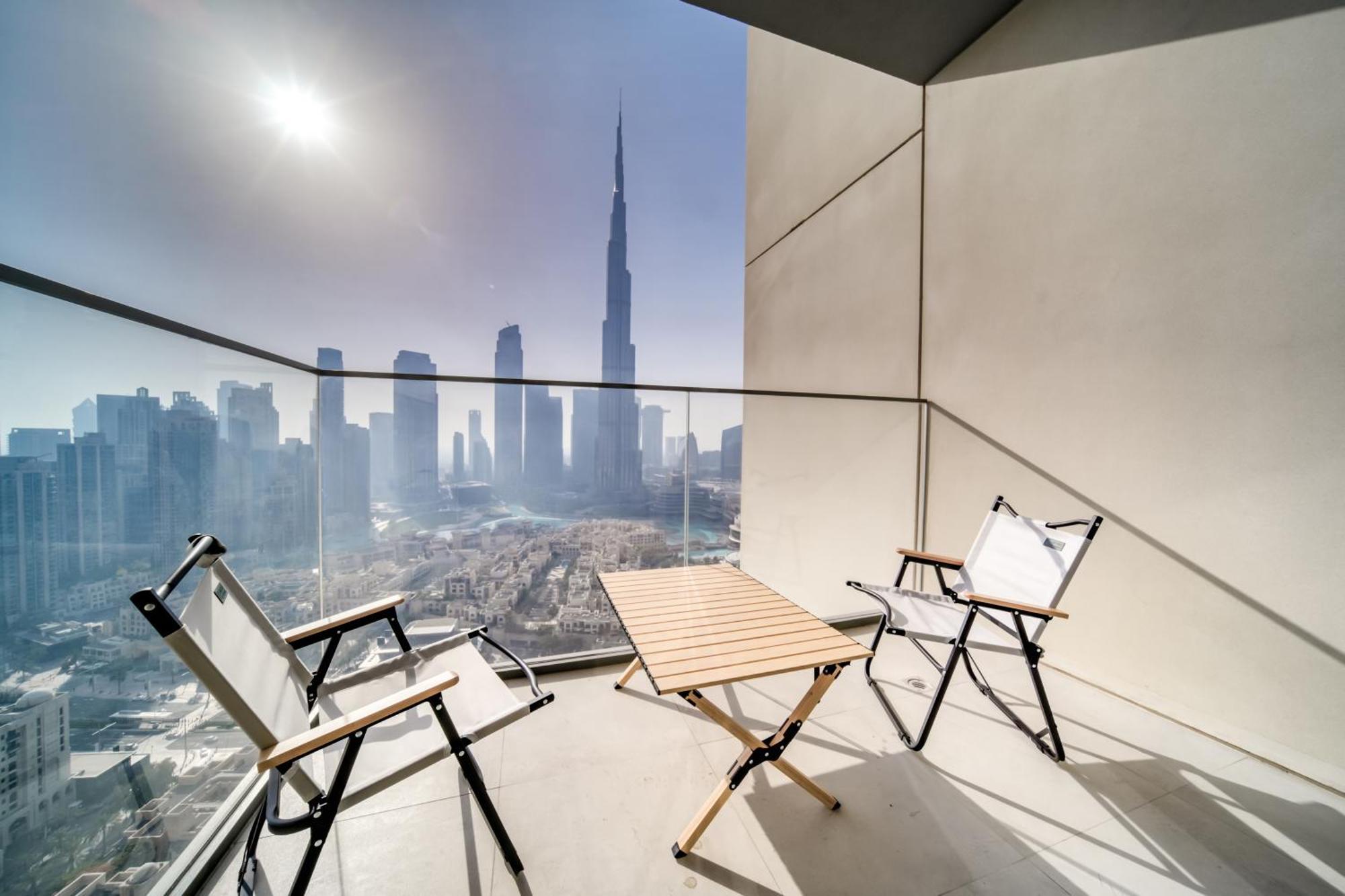 Burj Royale - Burj Khalifa View, Downtown Apartment *
