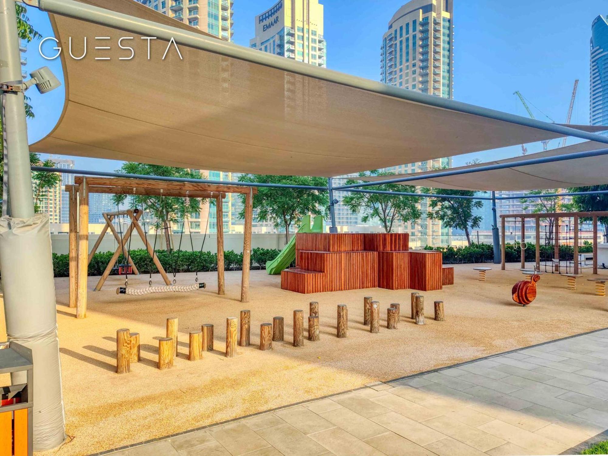 Burj Royale - Burj Khalifa View, Downtown Apartment