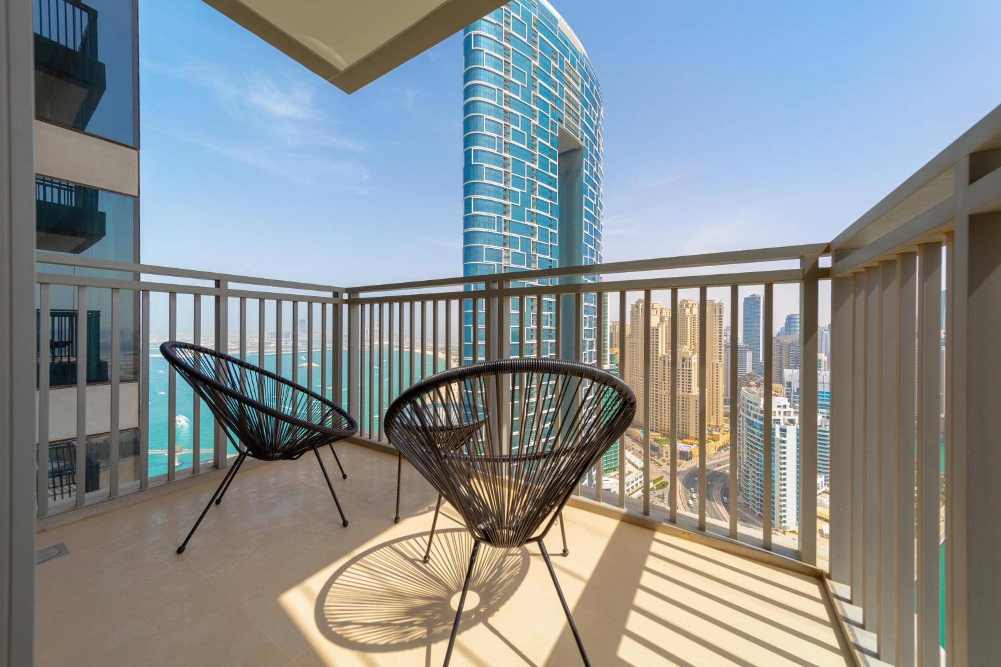 Eden's Homes & - 52-42 Emaar Apartment *