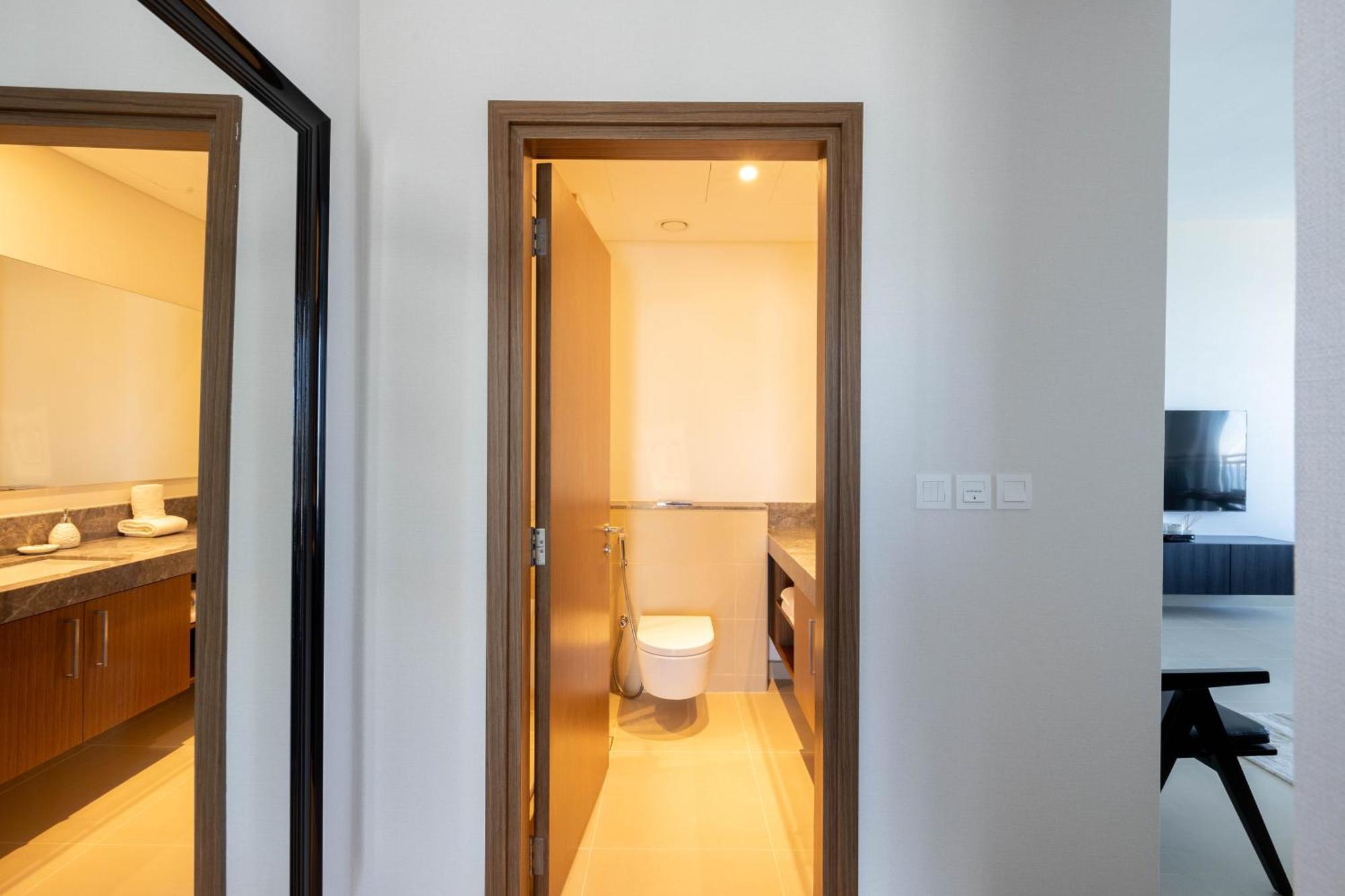 Eden's Homes & - 52-42 Emaar