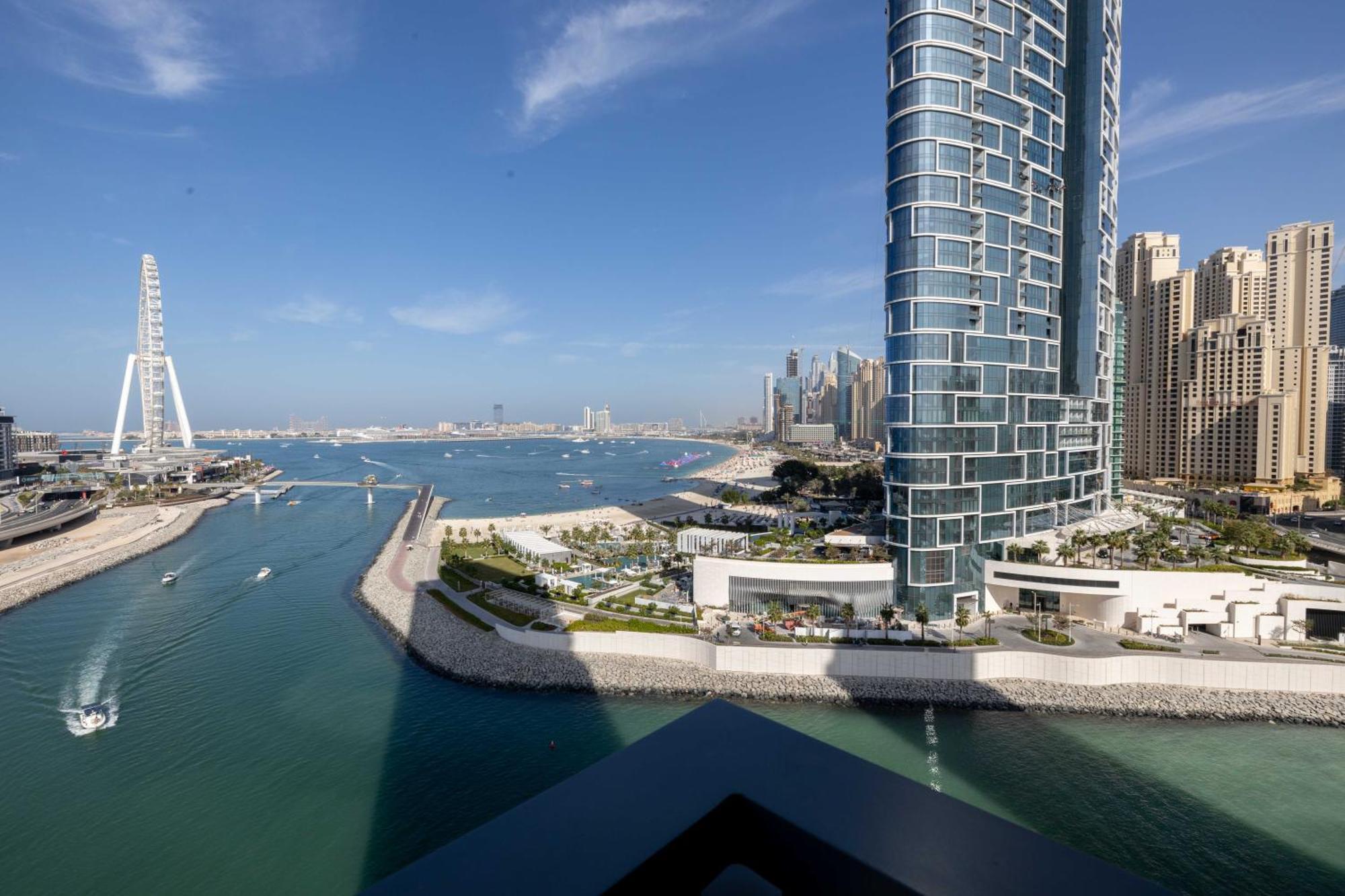 Apartment Eden's Homes & - 52-42 Emaar Dubai