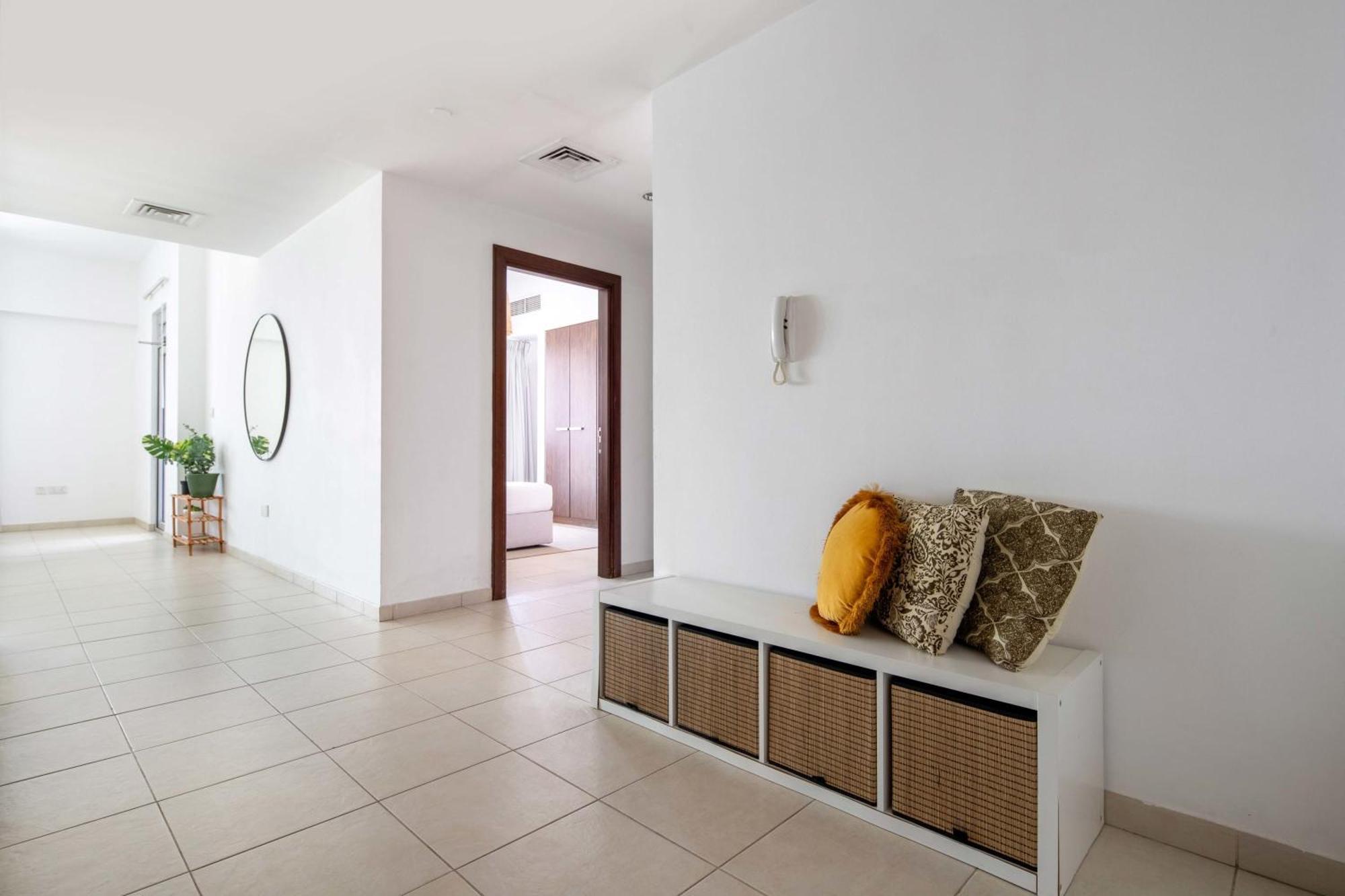 Frank Porter - Executive Tower F Apartamento