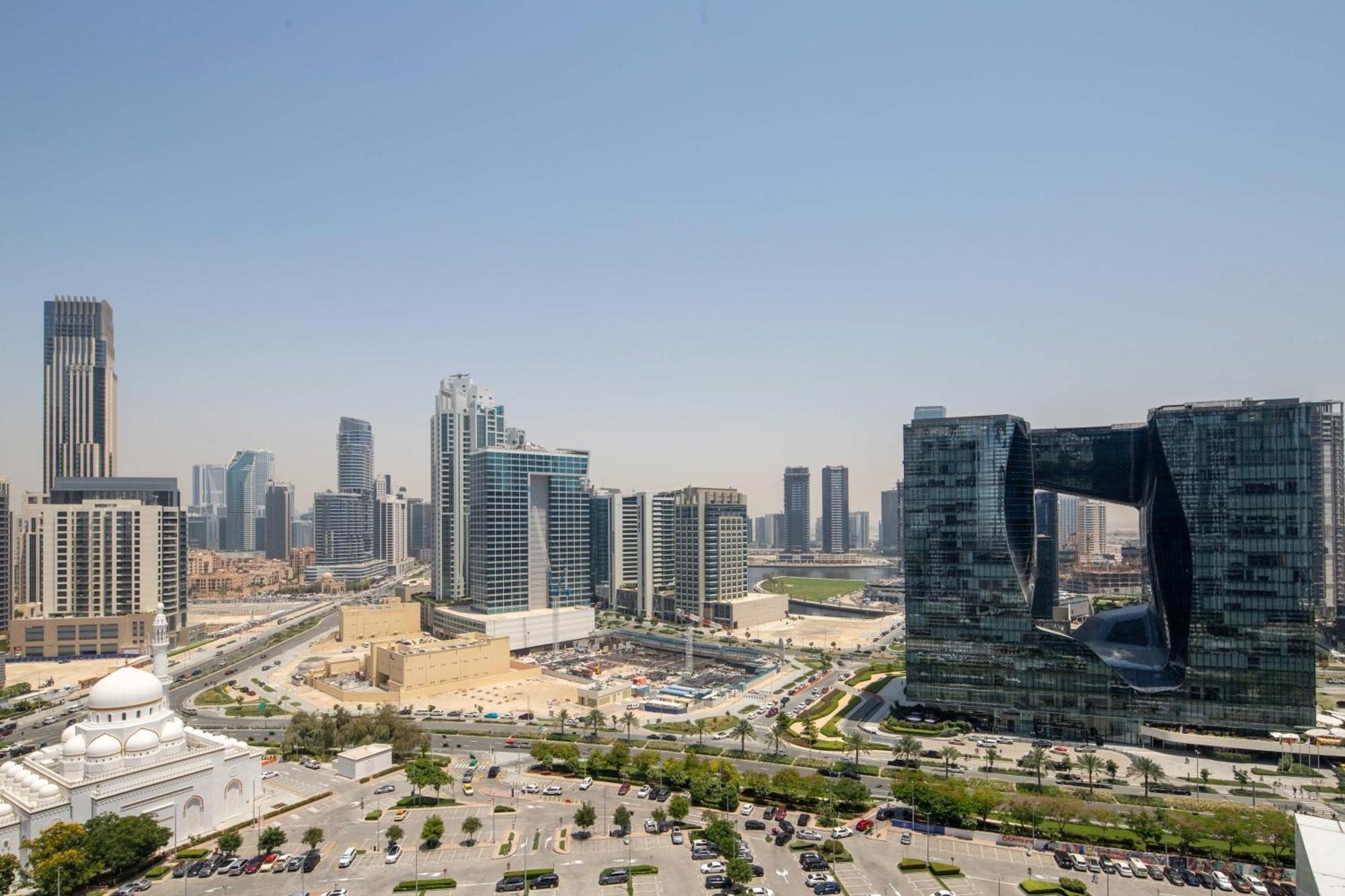Frank Porter - Executive Tower F Apartamento