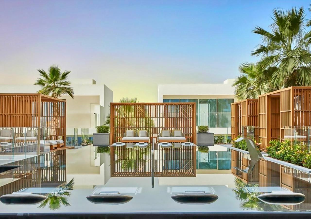 Five Palm Luxury Living *