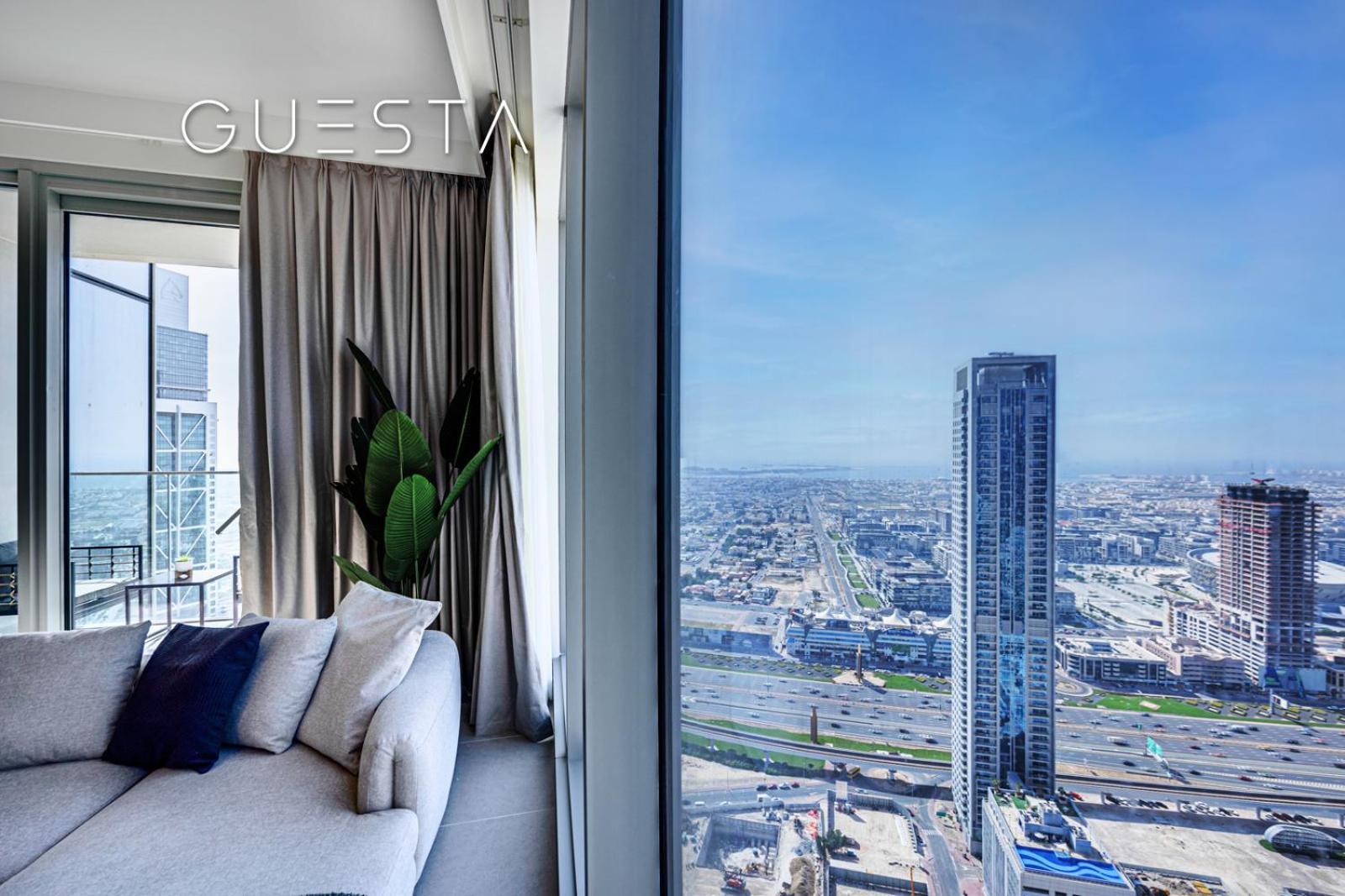 Apartment Tower By Emaar, Downtown