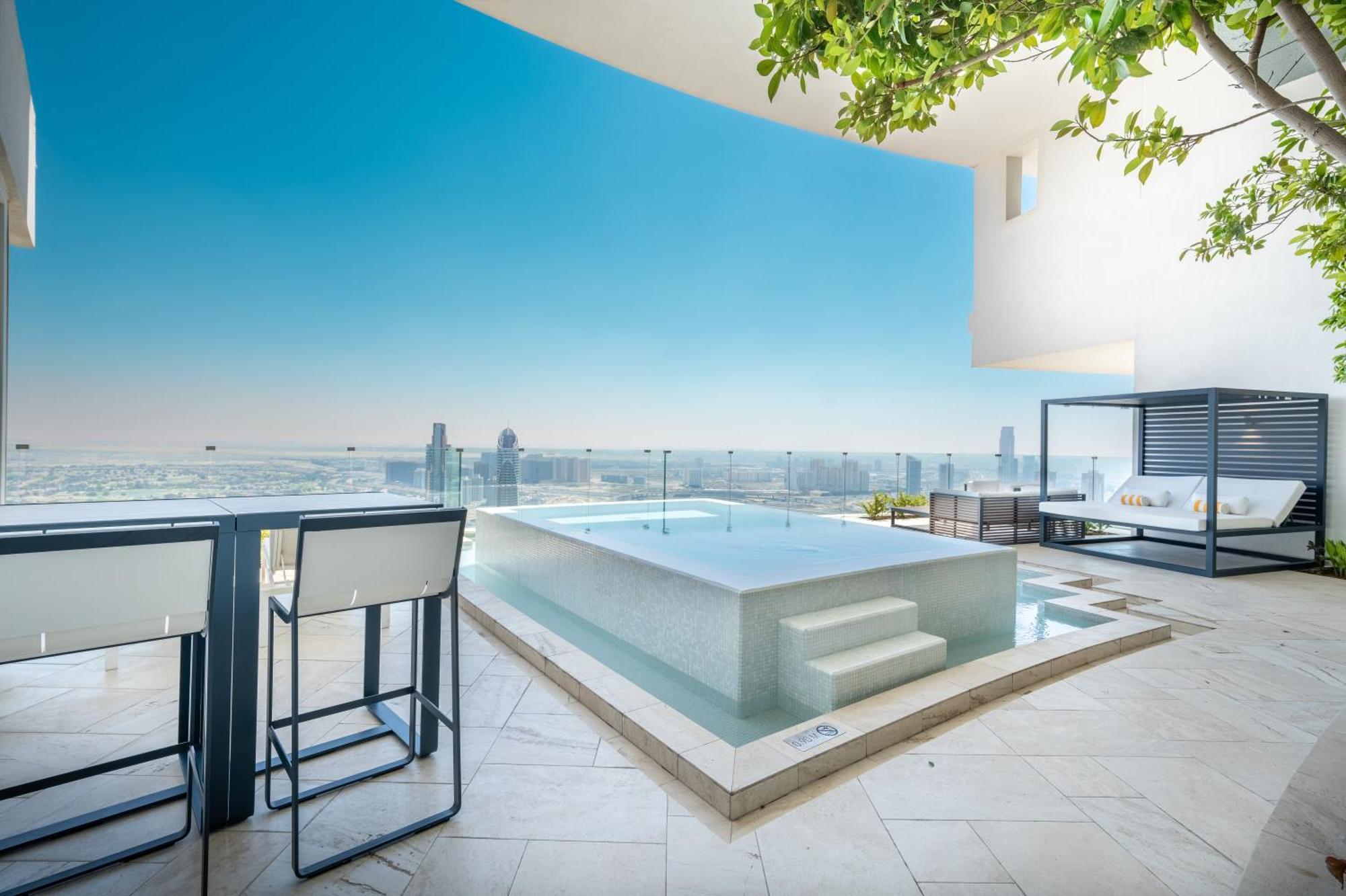 Five Jumeirah Village Hotel 5*