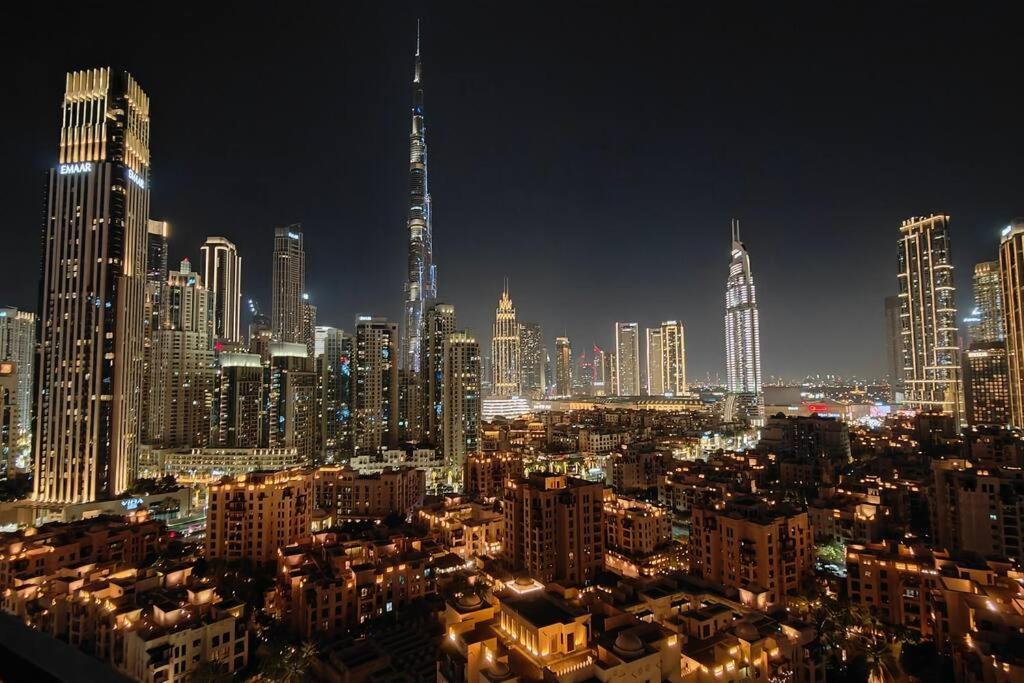 Magnificent 4 Bedroom Apartment, Bellevue Tower Daire Dubai