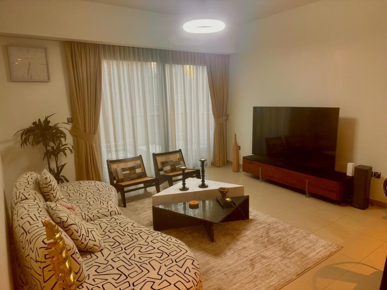 Apartment Right At The Heart Of *