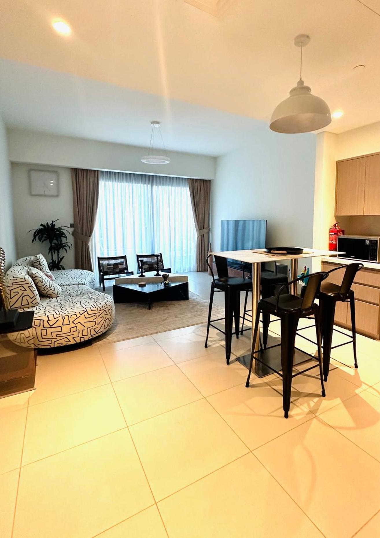 Right At The Heart Of Apartment