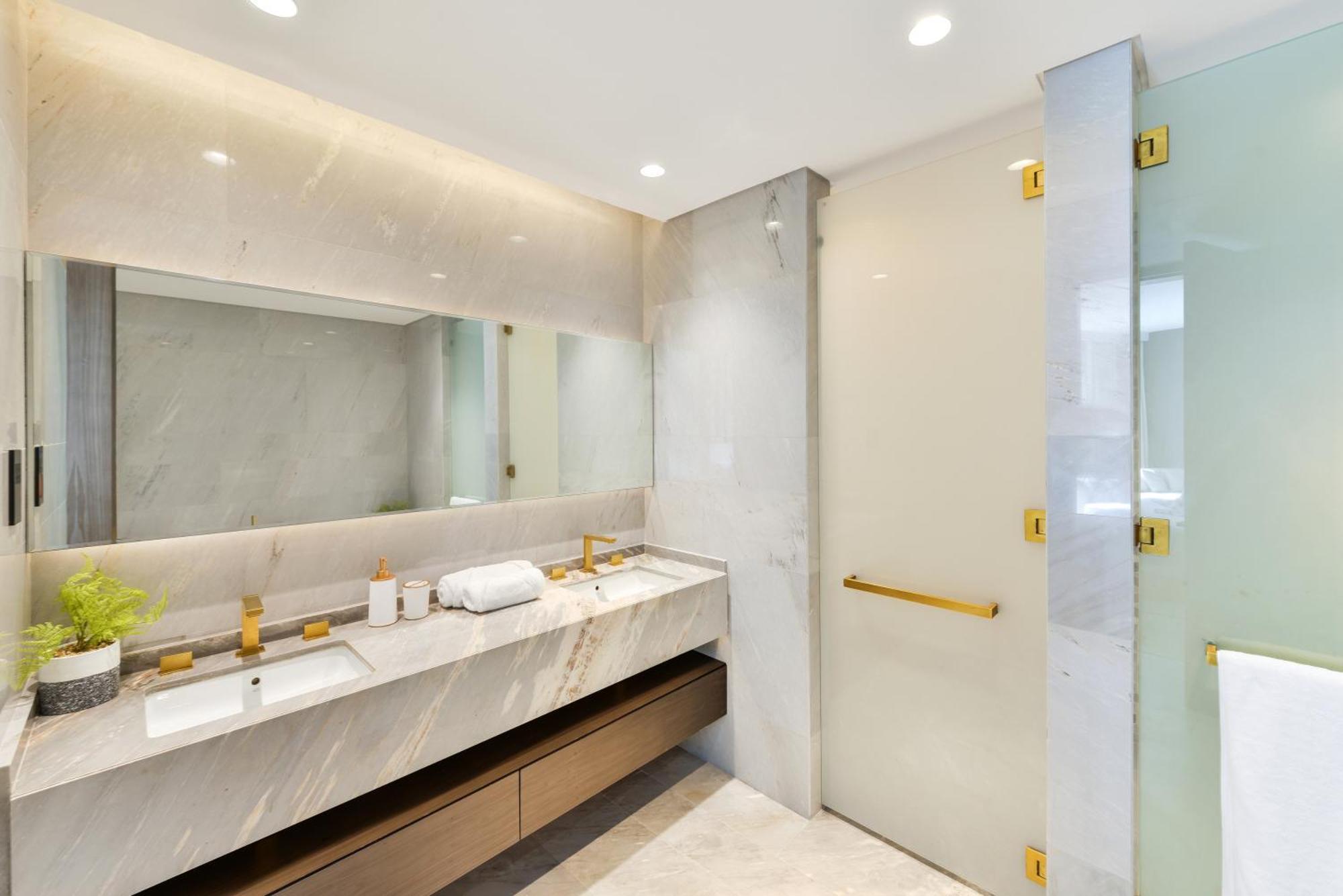 Apartment Maison Privee - Glamourous With Sea Views At Five Palm
