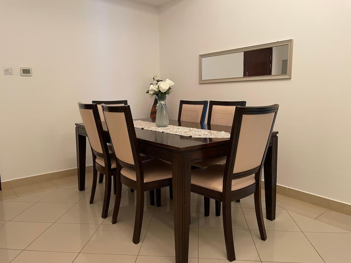 Away From - Barsha Heights Tatil Evi *