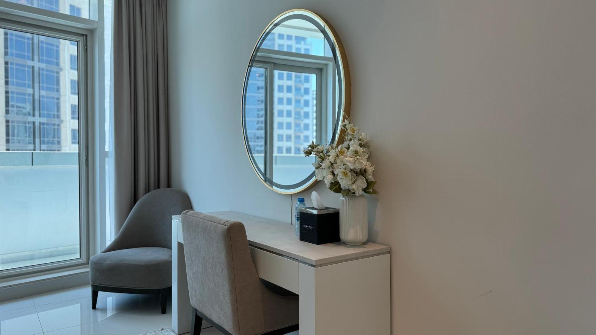 Magnificent - Damac Distinction Downtown * Dubai