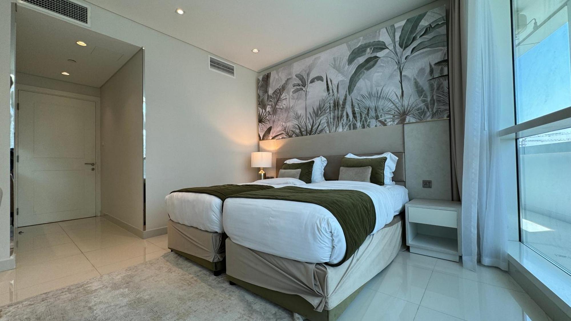 Magnificent - Damac Distinction Downtown Apartment Dubai