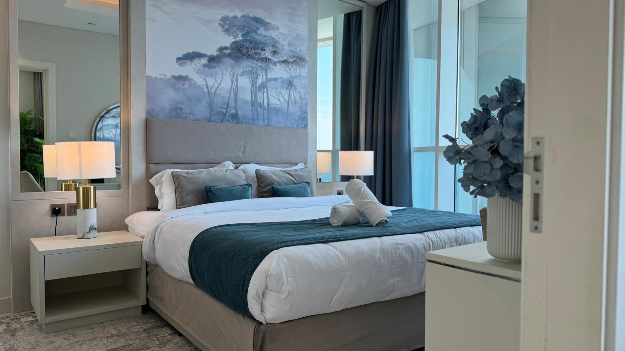 Magnificent - Damac Distinction Downtown Apartment *