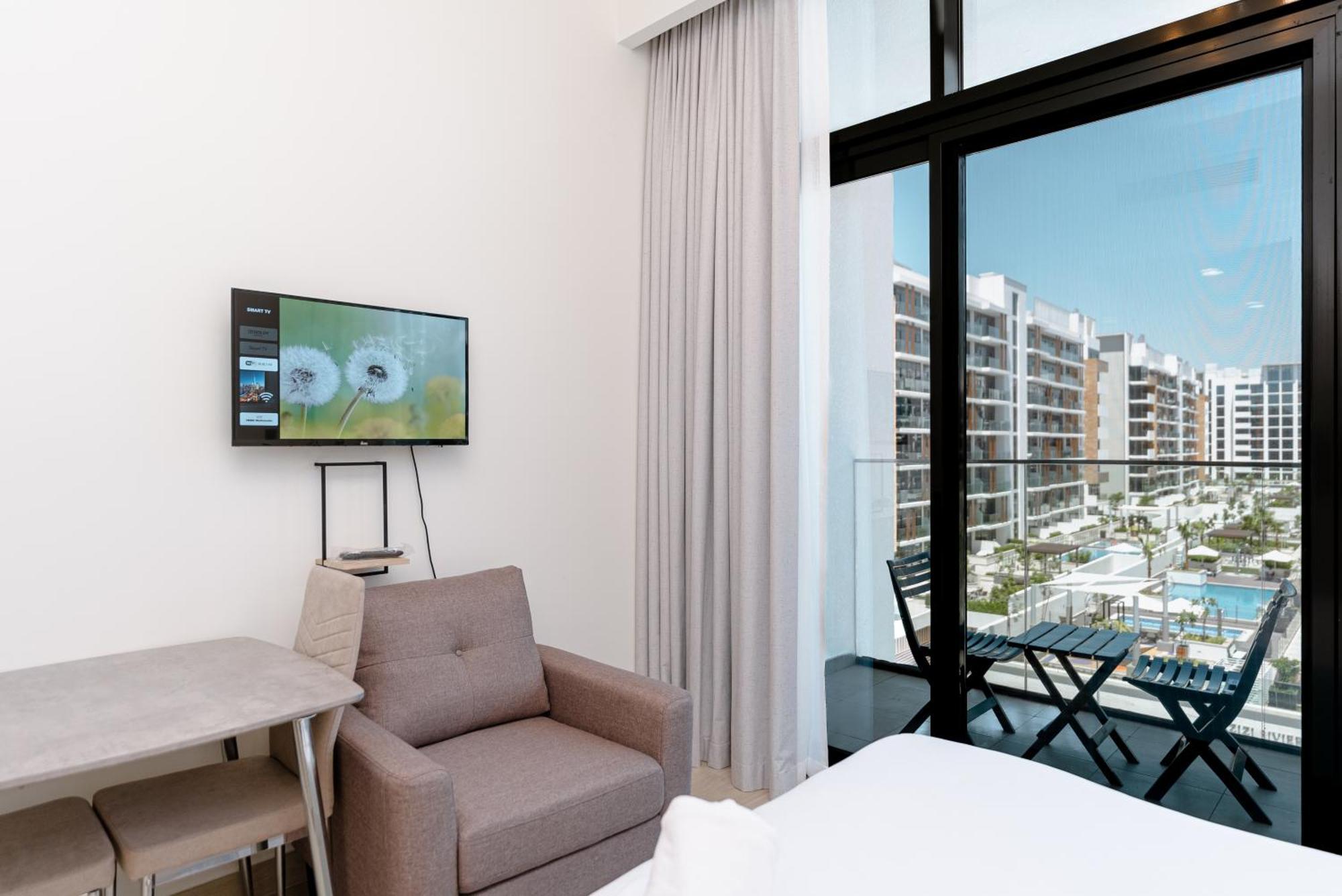 Daire Charming Furnished In Meydan, By Bhavan Dubai