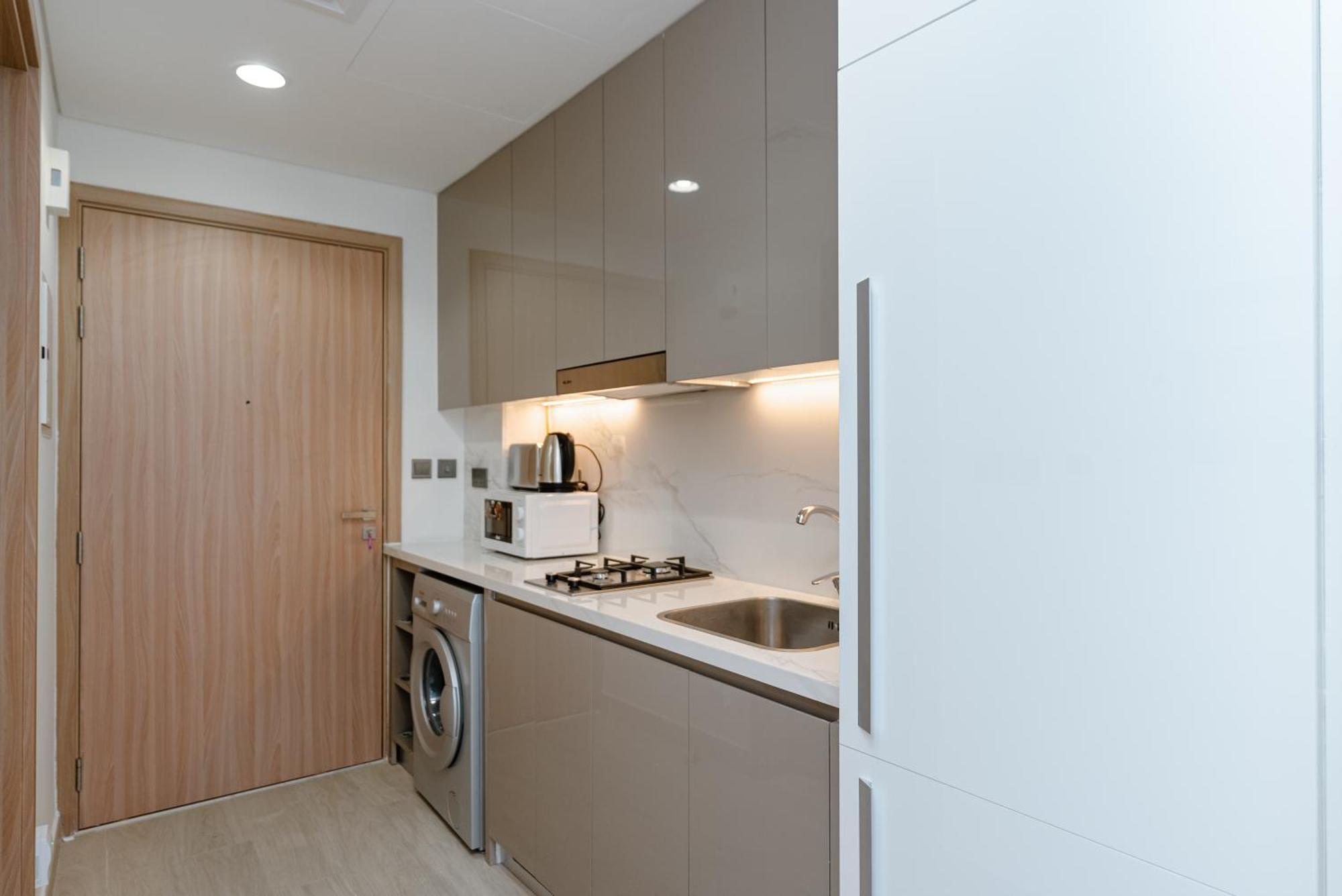Charming Furnished In Meydan, By Bhavan Daire Dubai