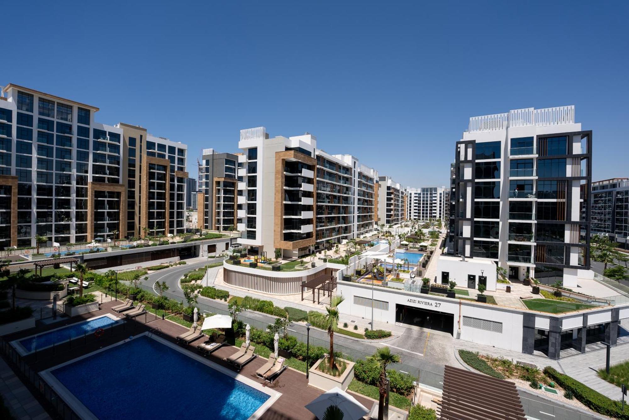 Daire Charming Furnished In Meydan, By Bhavan *