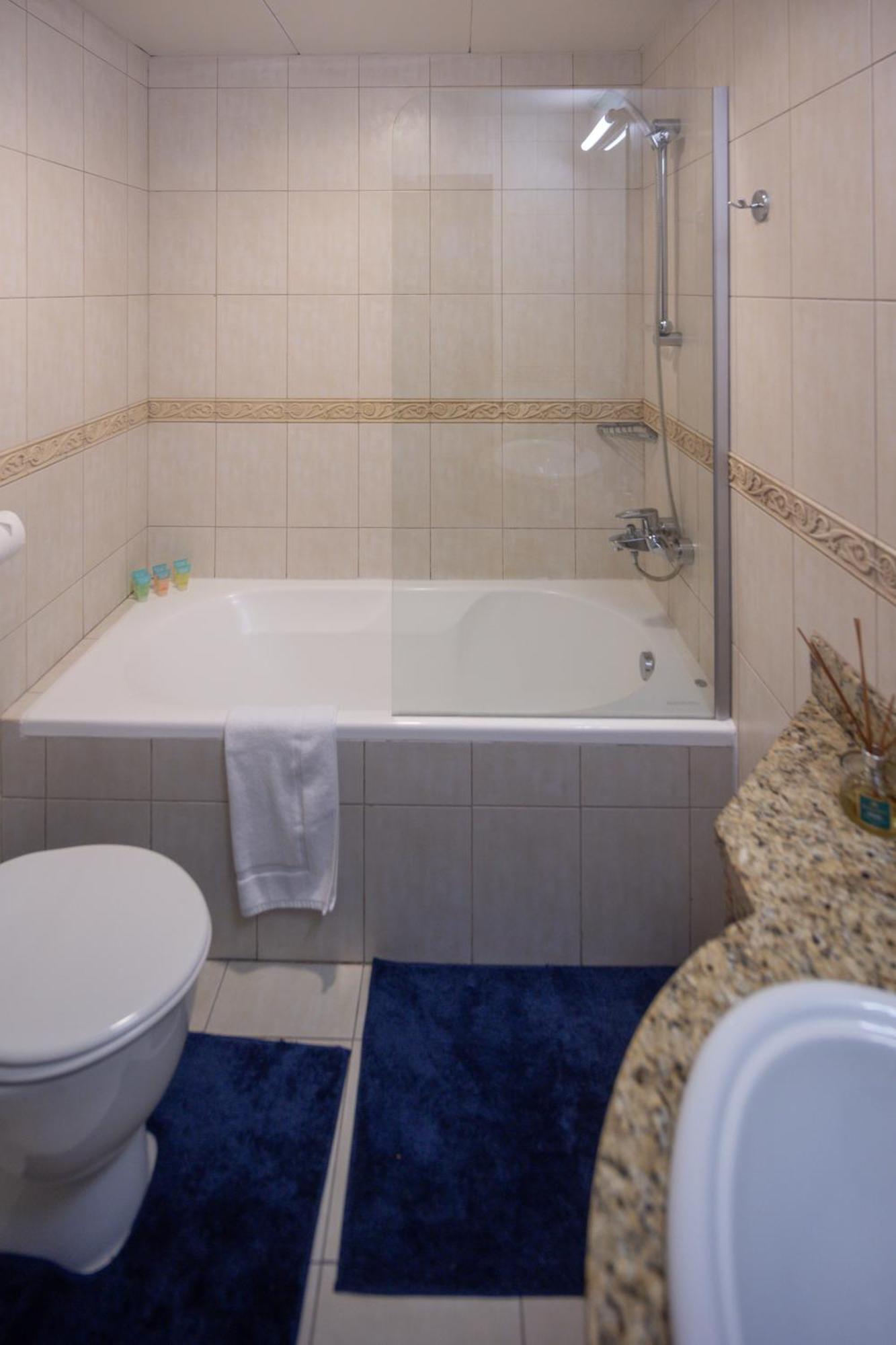 Marina View,central Location,public Transport Access,dwellingz * Dubai