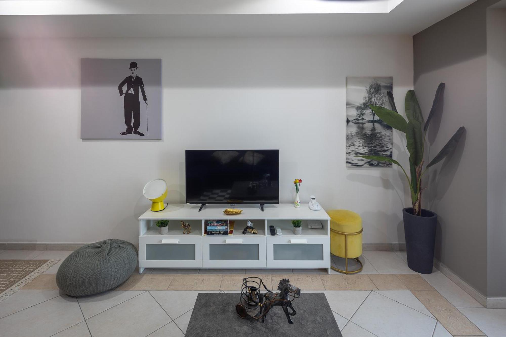 Apartamento Marina View,central Location,public Transport Access,dwellingz Dubai