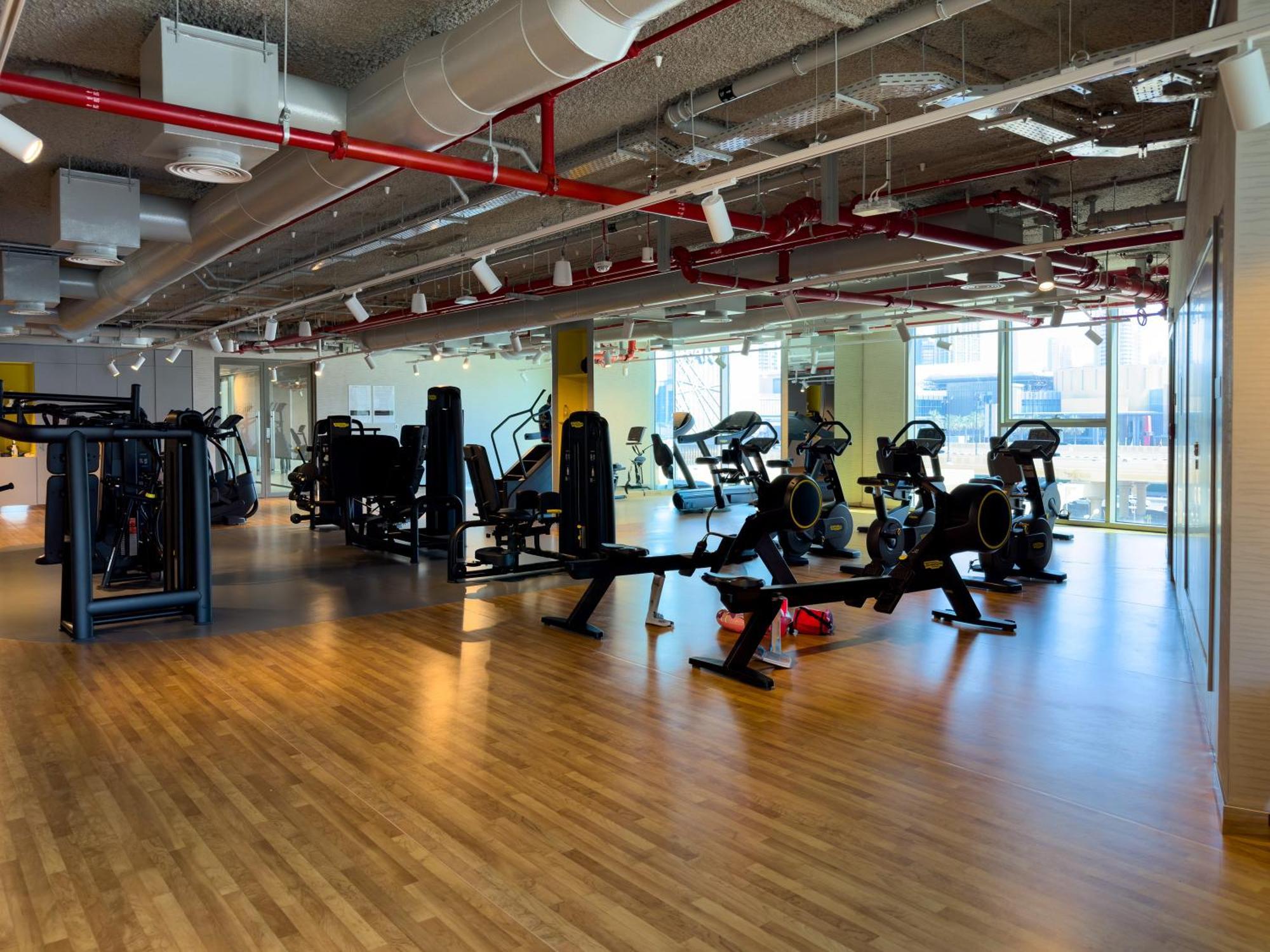 Apartment Luxury 2br Burj Khalifa Views 5min Walk Mall *