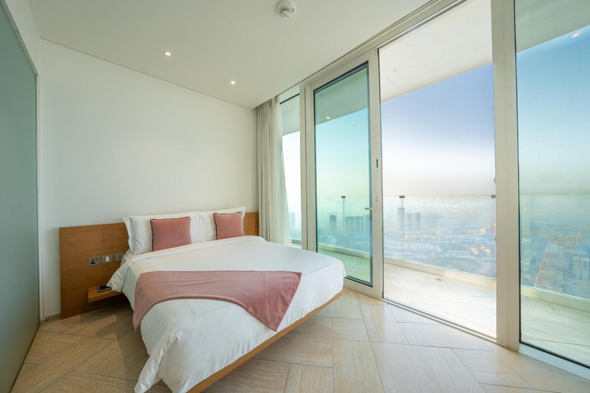 Five Jumeirah Village Hotel 5*
