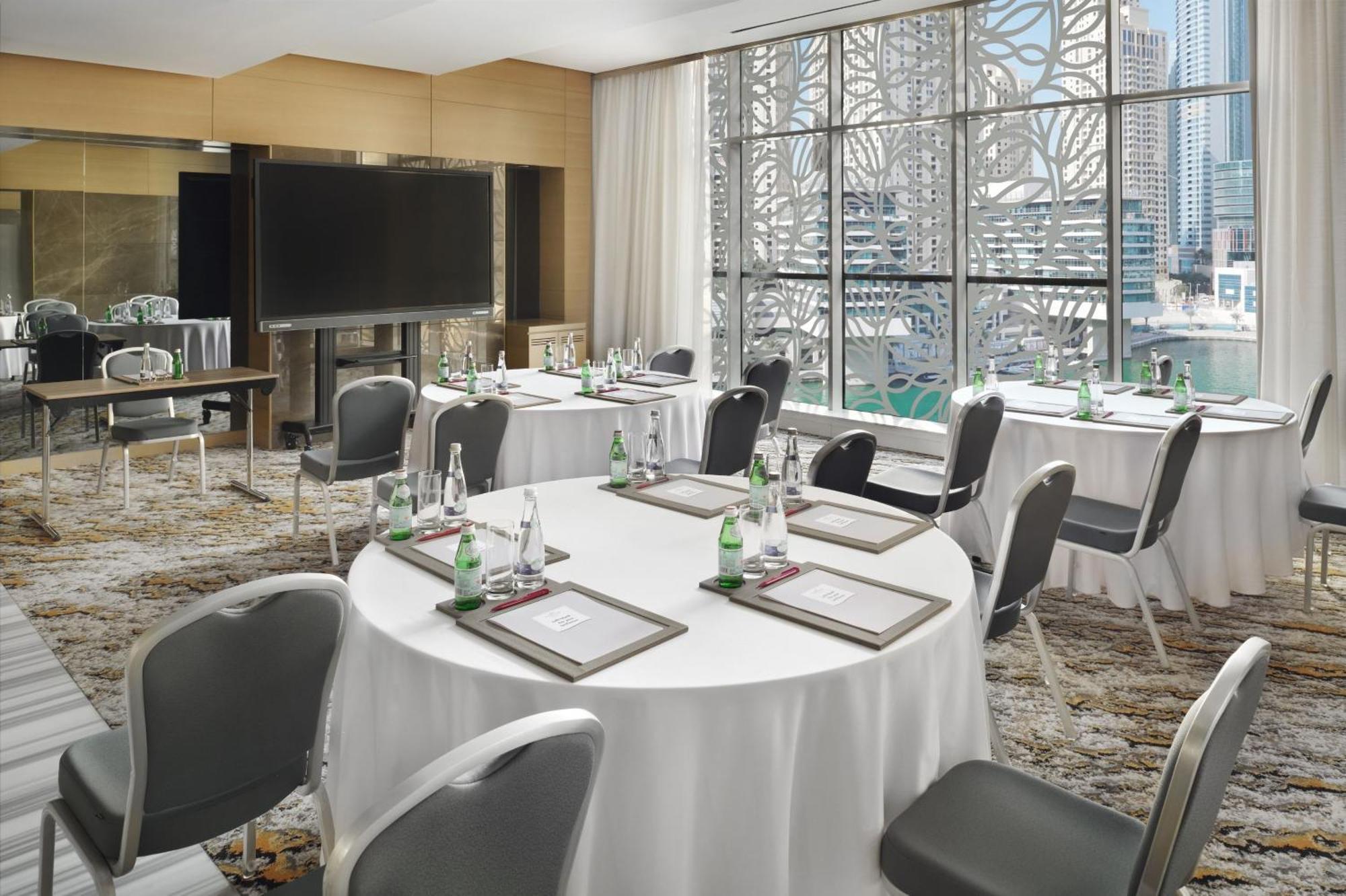 Crowne Plaza Marina By Ihg Dubai