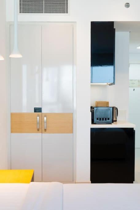 Canal View L L Great Amenities Dubai