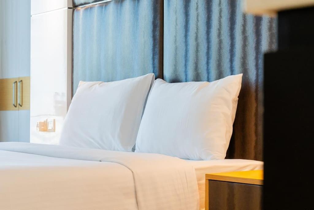 Canal View L L Great Amenities * Dubai