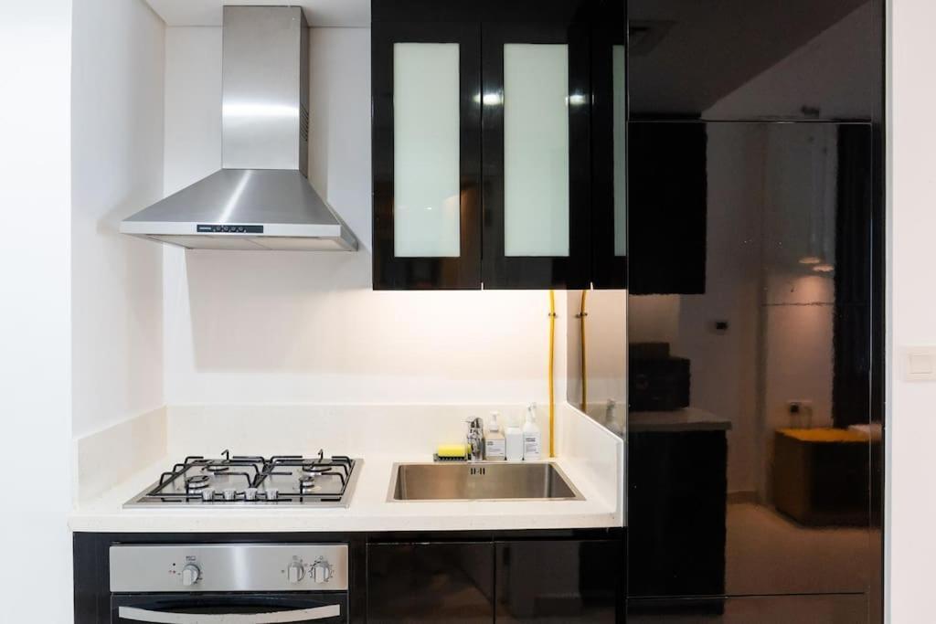 Canal View L L Great Amenities * Dubai