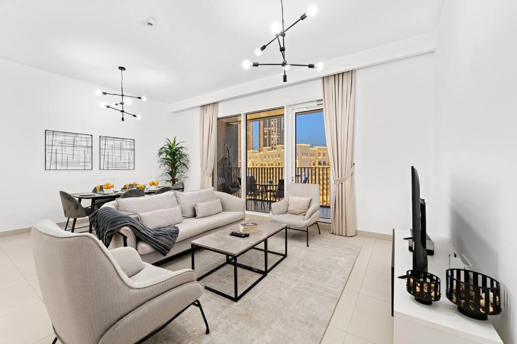 Apartment First Class 3br Luxurious & Elegant Retreat