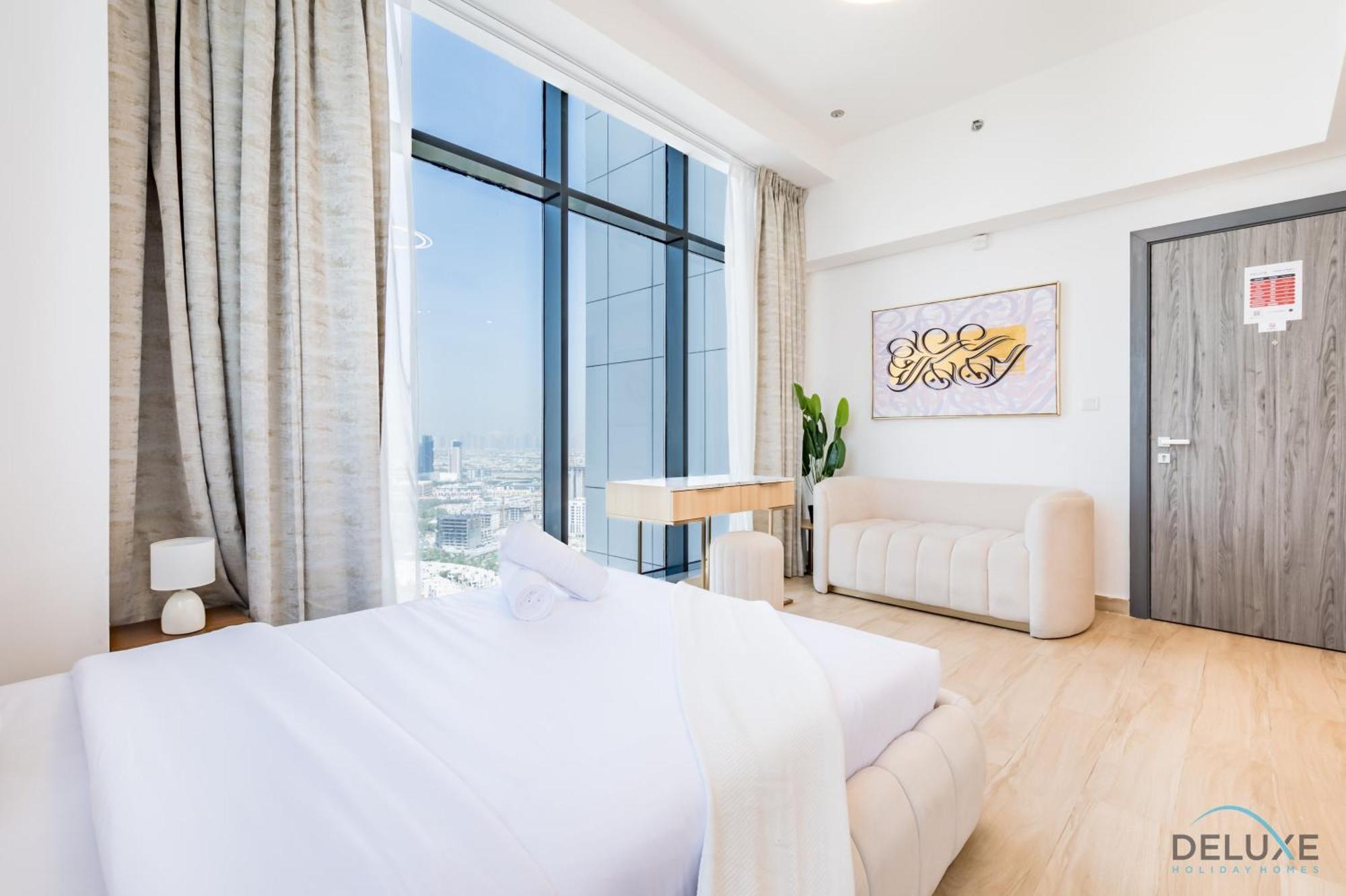 Daire Majestic In Regina Tower, Jumeirah Village Circle By Deluxe Homes Dubai