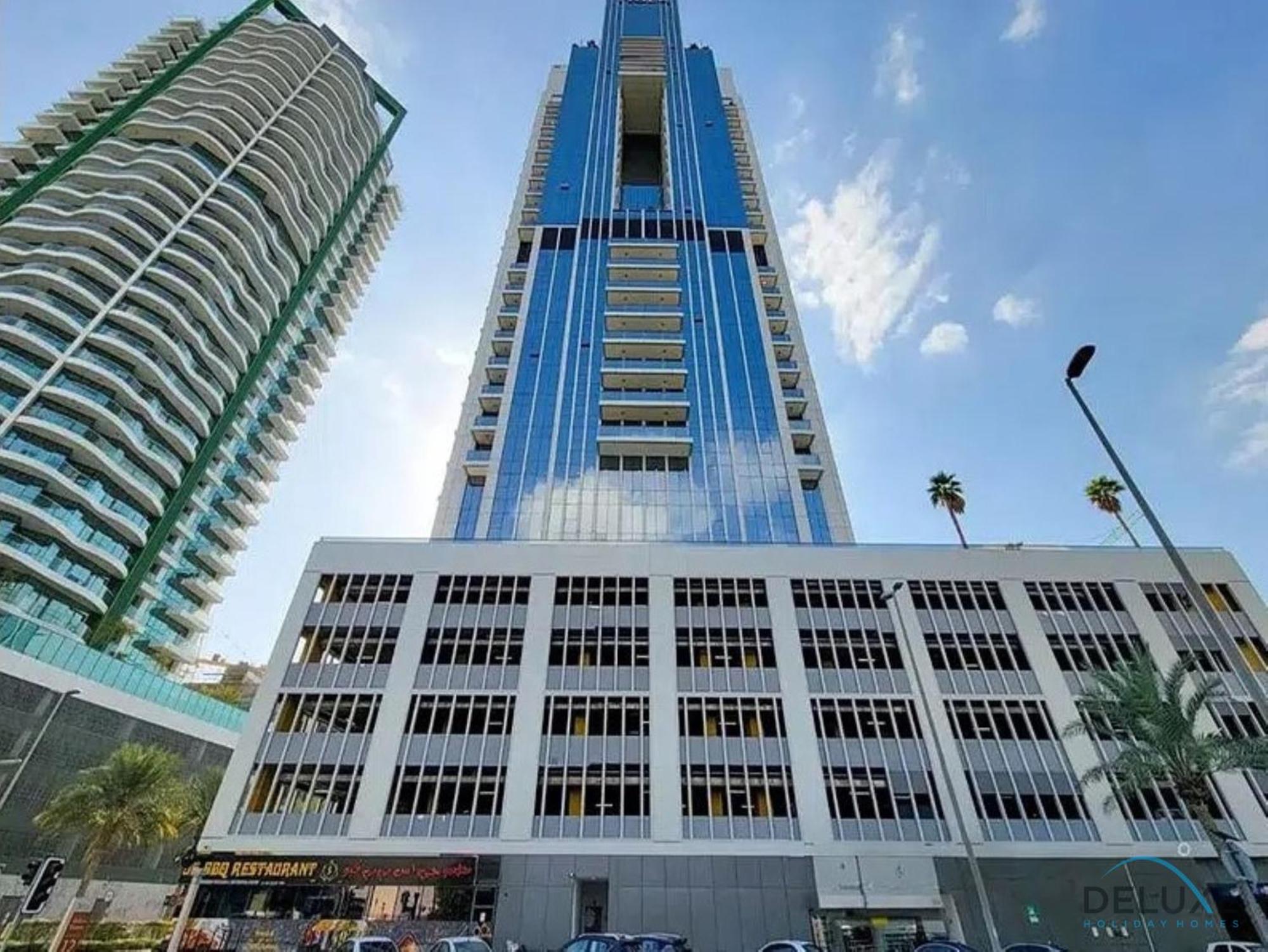 Daire Majestic In Regina Tower, Jumeirah Village Circle By Deluxe Homes