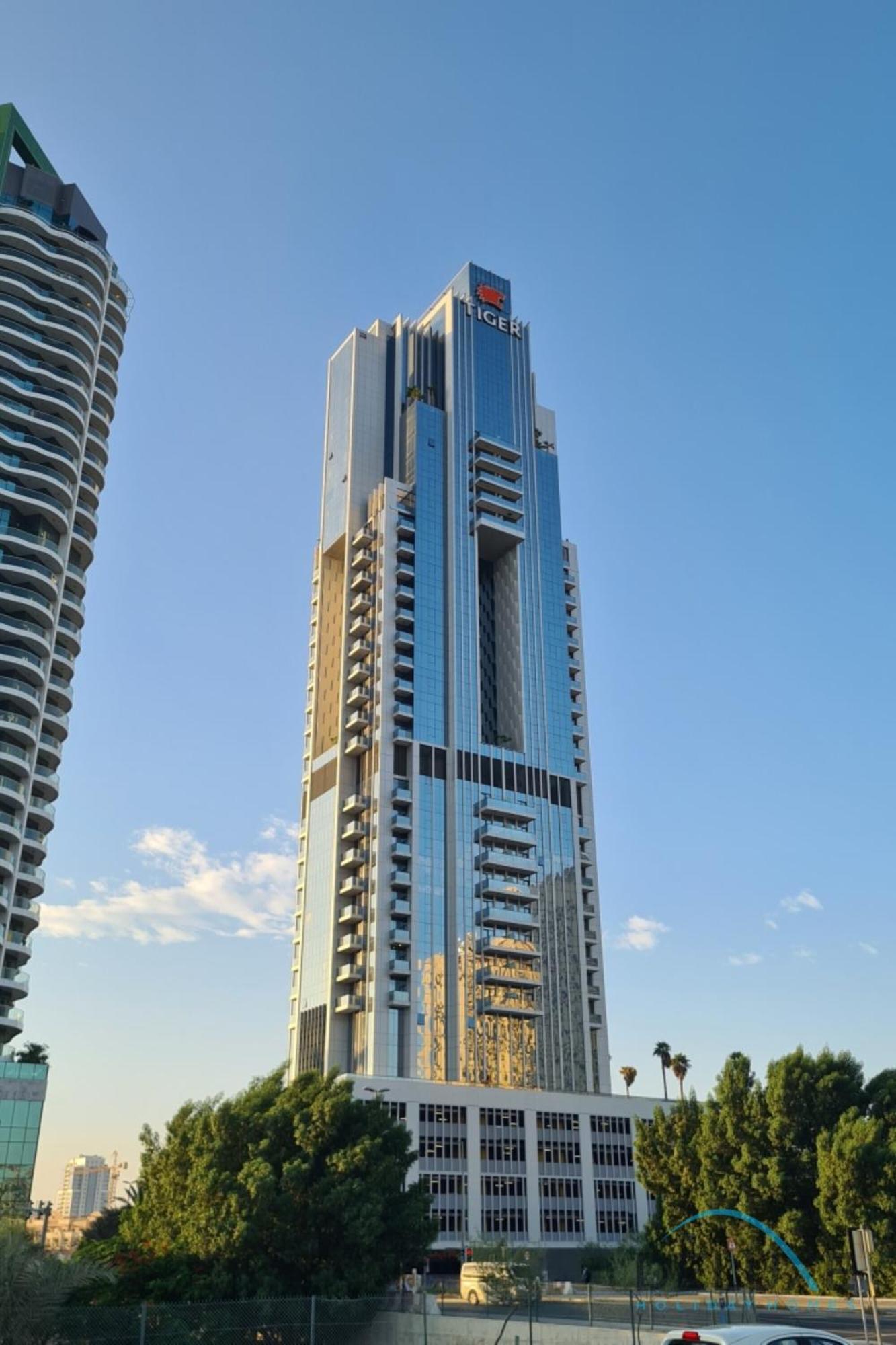 Daire Majestic In Regina Tower, Jumeirah Village Circle By Deluxe Homes *