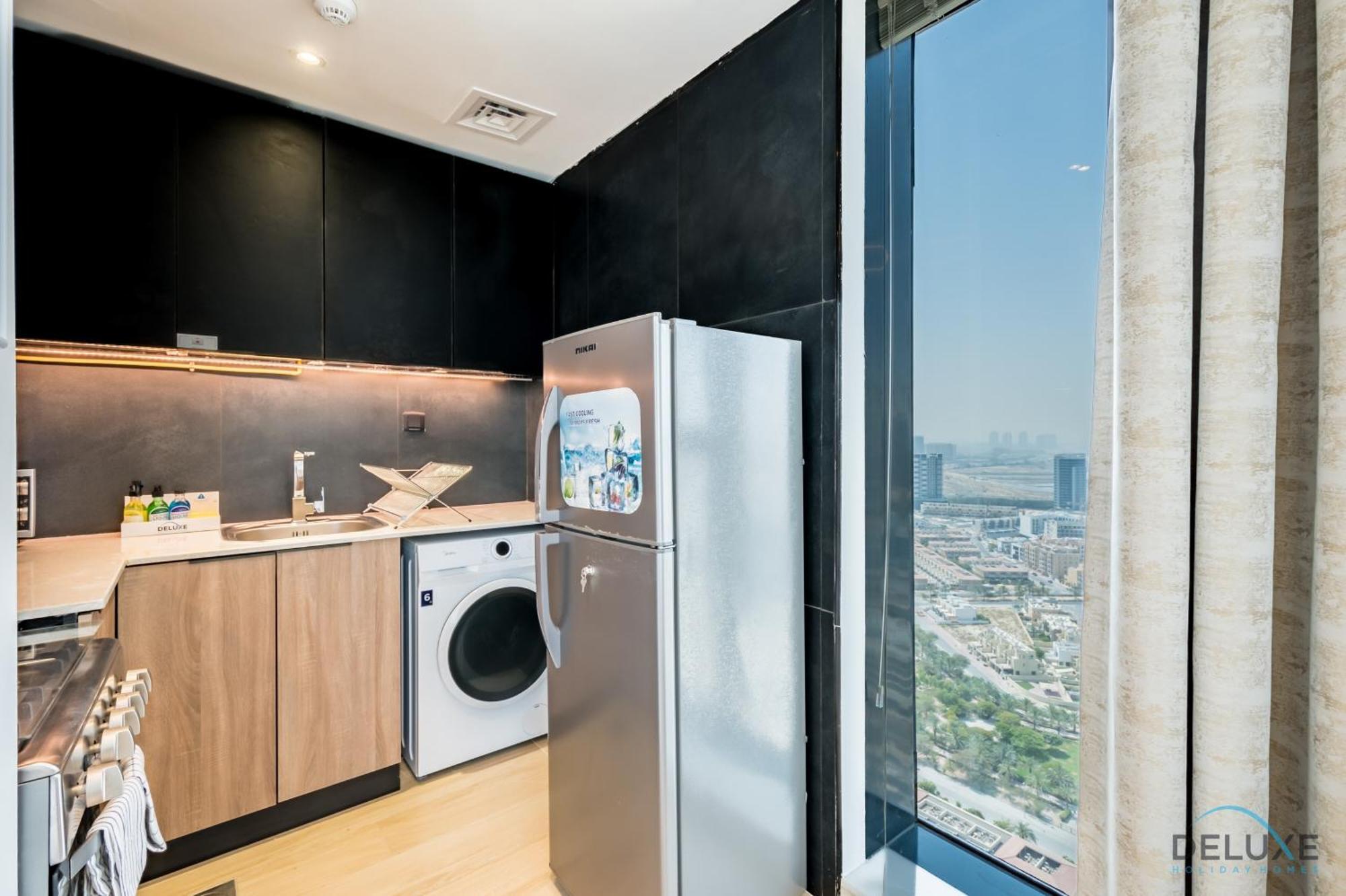 Majestic In Regina Tower, Jumeirah Village Circle By Deluxe Homes Daire *
