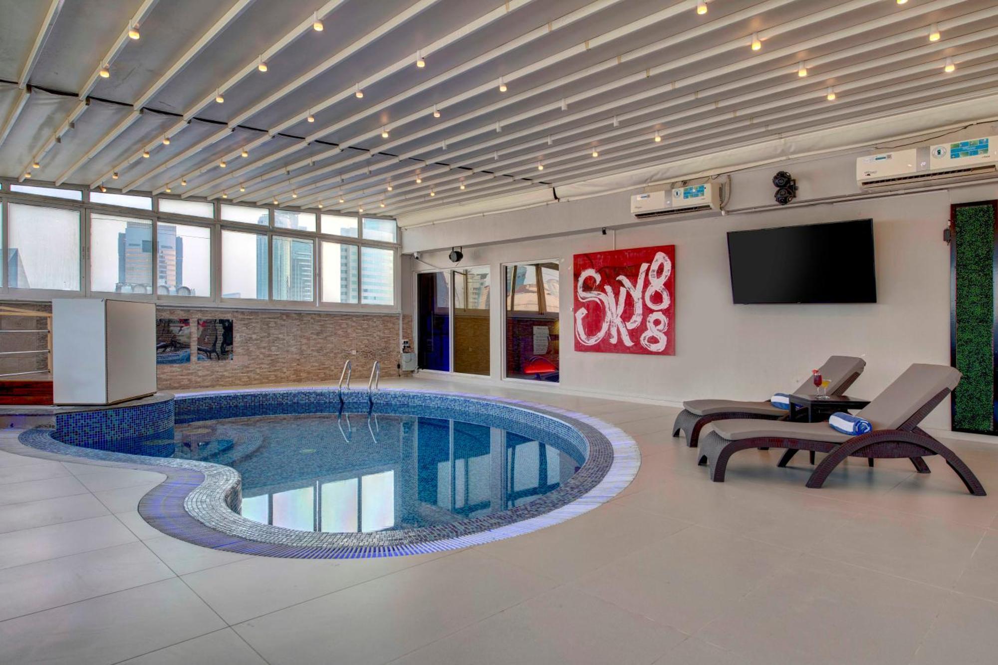 Hotel Lotus Grand