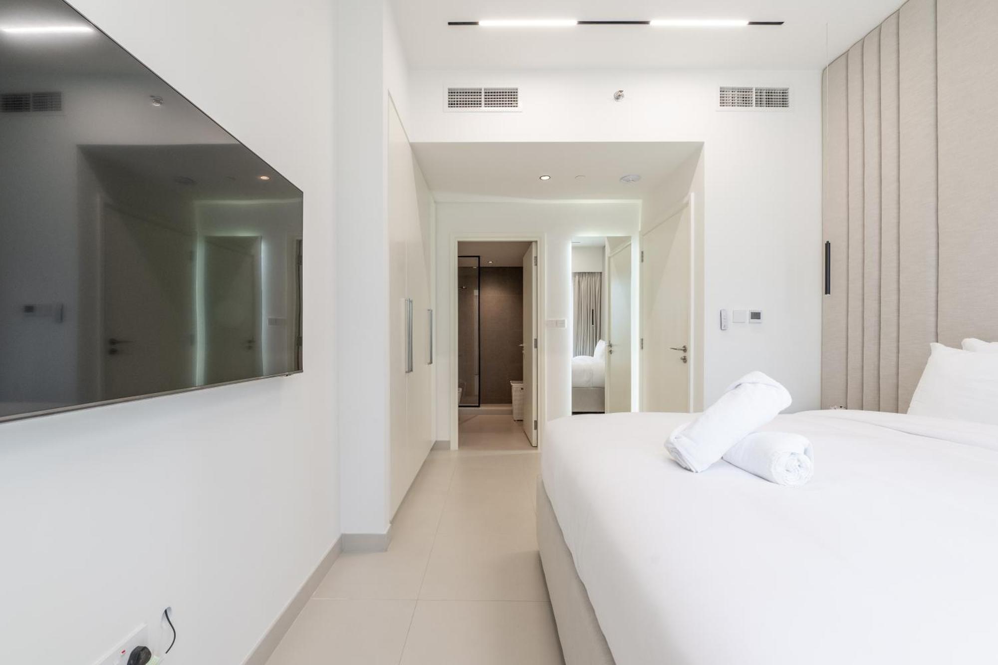 Stylish 3br Maid's In Burj Crown With Burj Khalifa View Daire