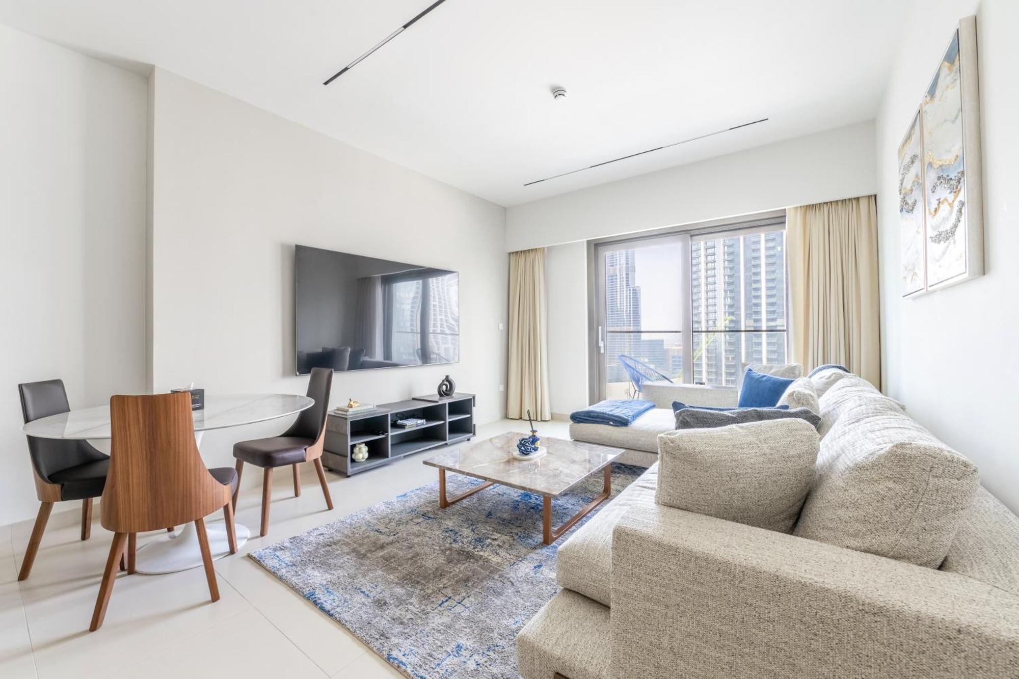 Daire Stylish 3br Maid's In Burj Crown With Burj Khalifa View Dubai