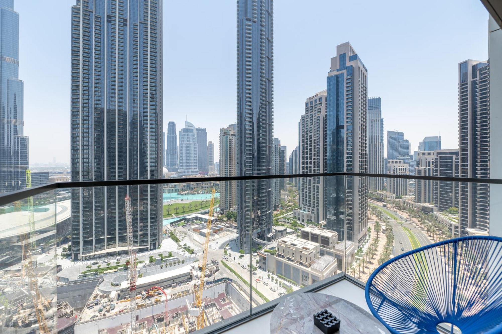 Daire Stylish 3br Maid's In Burj Crown With Burj Khalifa View Dubai