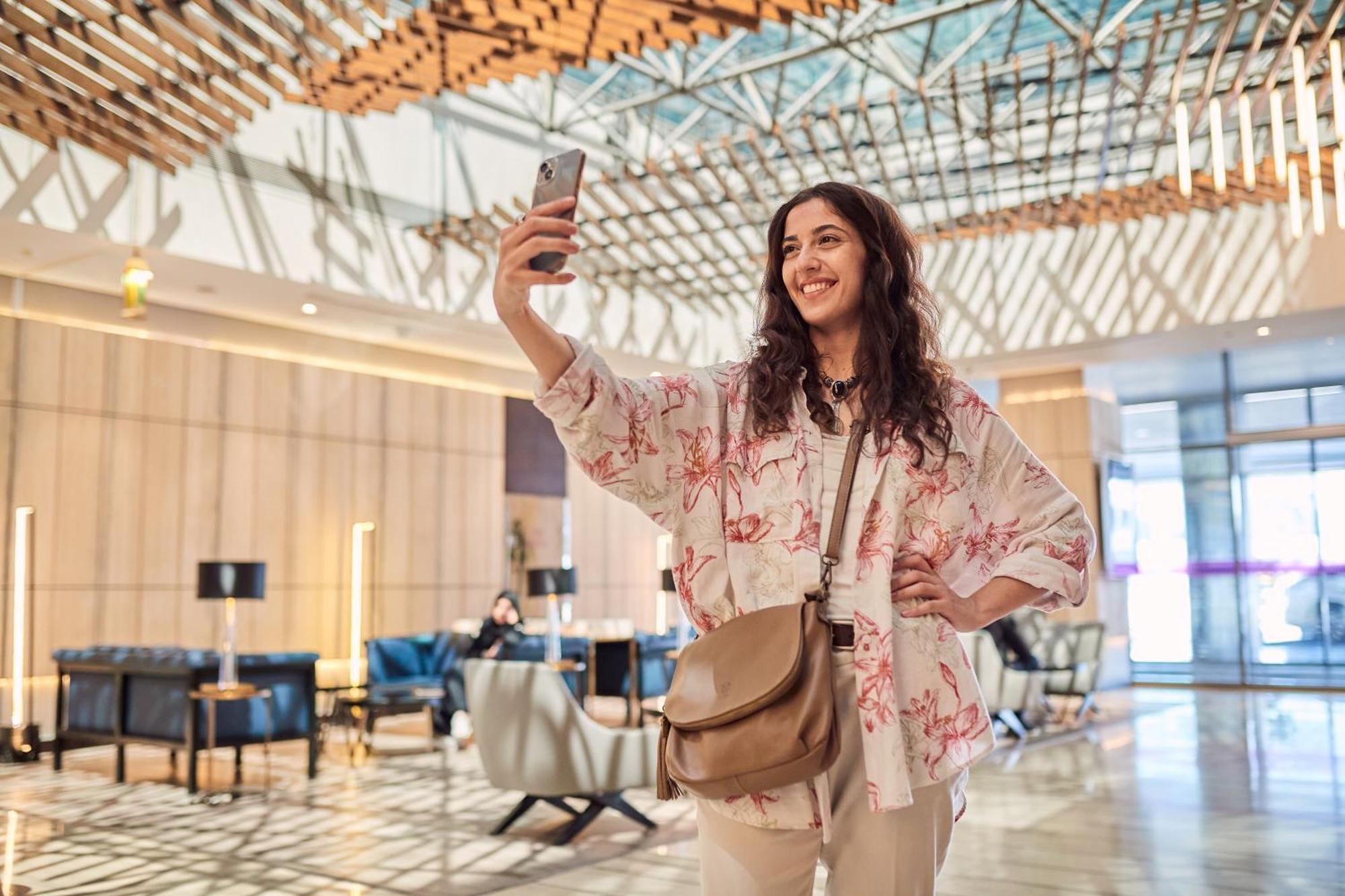 Flora Airport Hotel Dubai