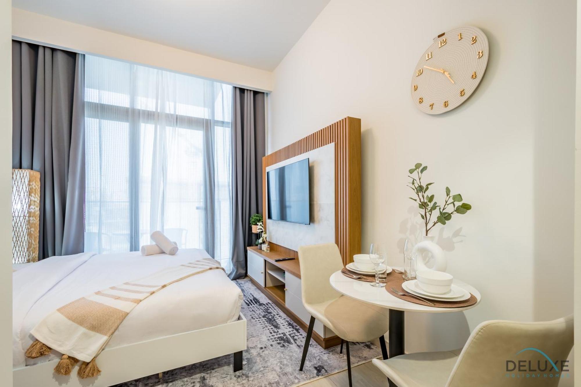 Lovely At Azizi Riviera 41 In Al Merkadh By Deluxe Homes Apartment Dubai