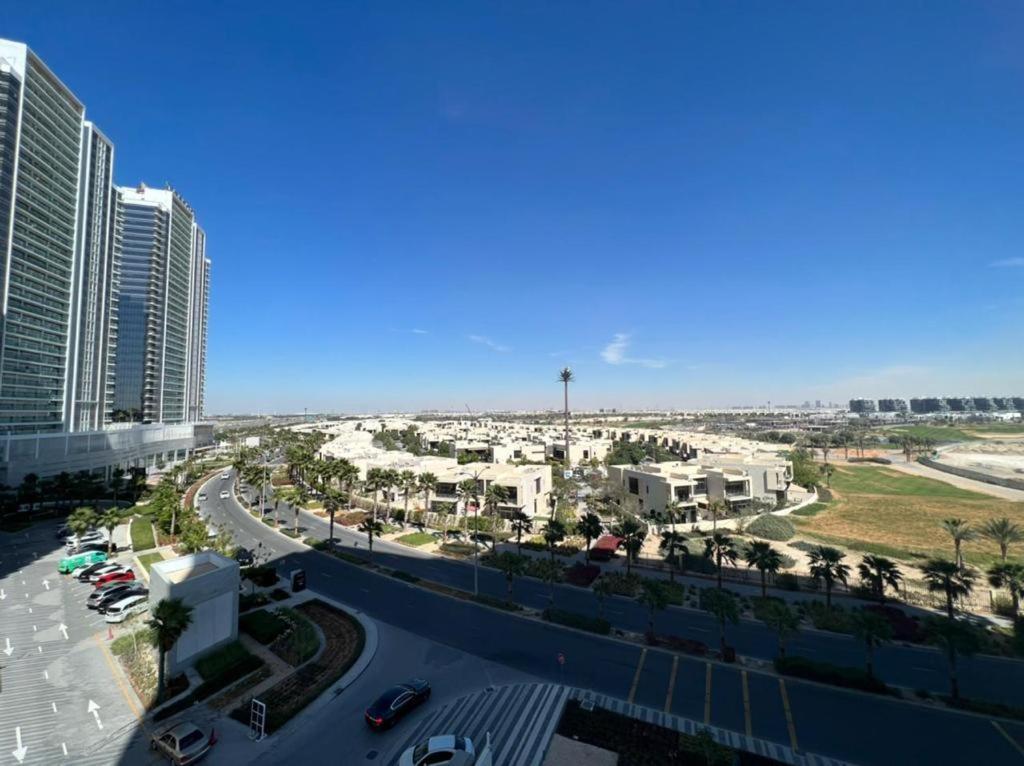 Damac Golf * Dubai