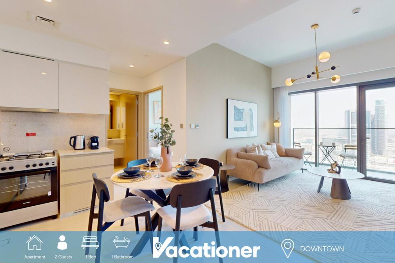 Burj Royale - One Bed On High Floor With View Apartment *