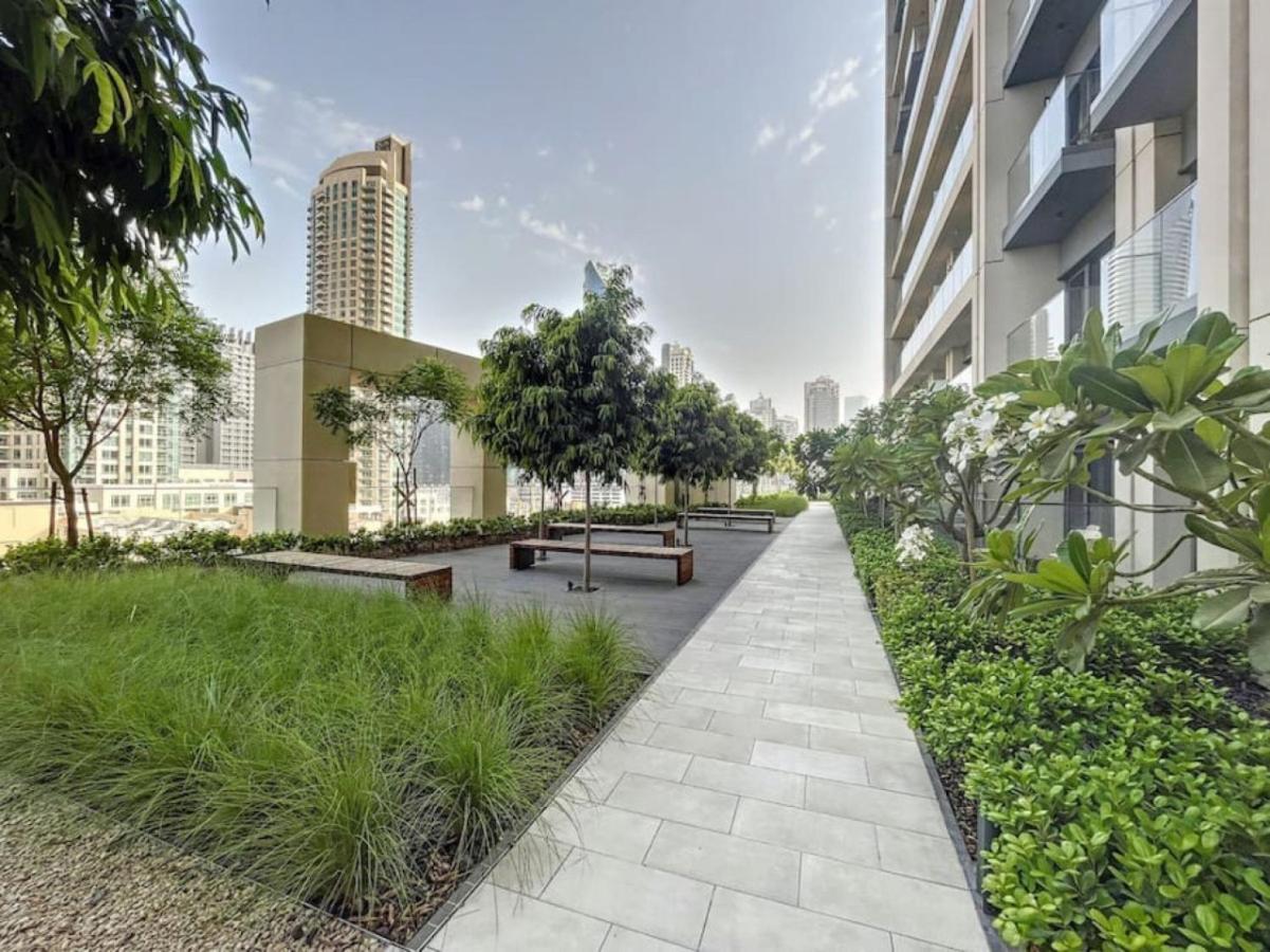 Apartment Burj Royale - One Bed On High Floor With View Dubai