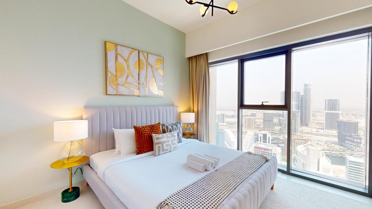 Burj Royale - One Bed On High Floor With View Dubai
