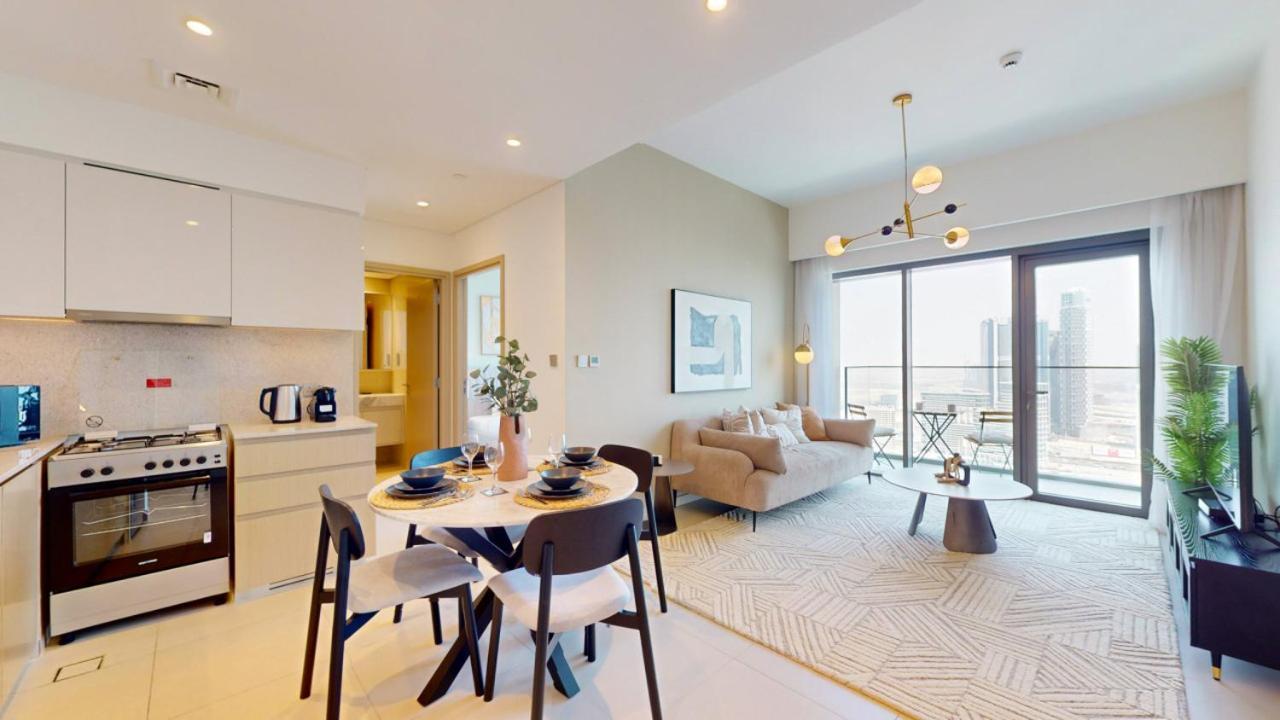 Burj Royale - One Bed On High Floor With View Apartment Dubai